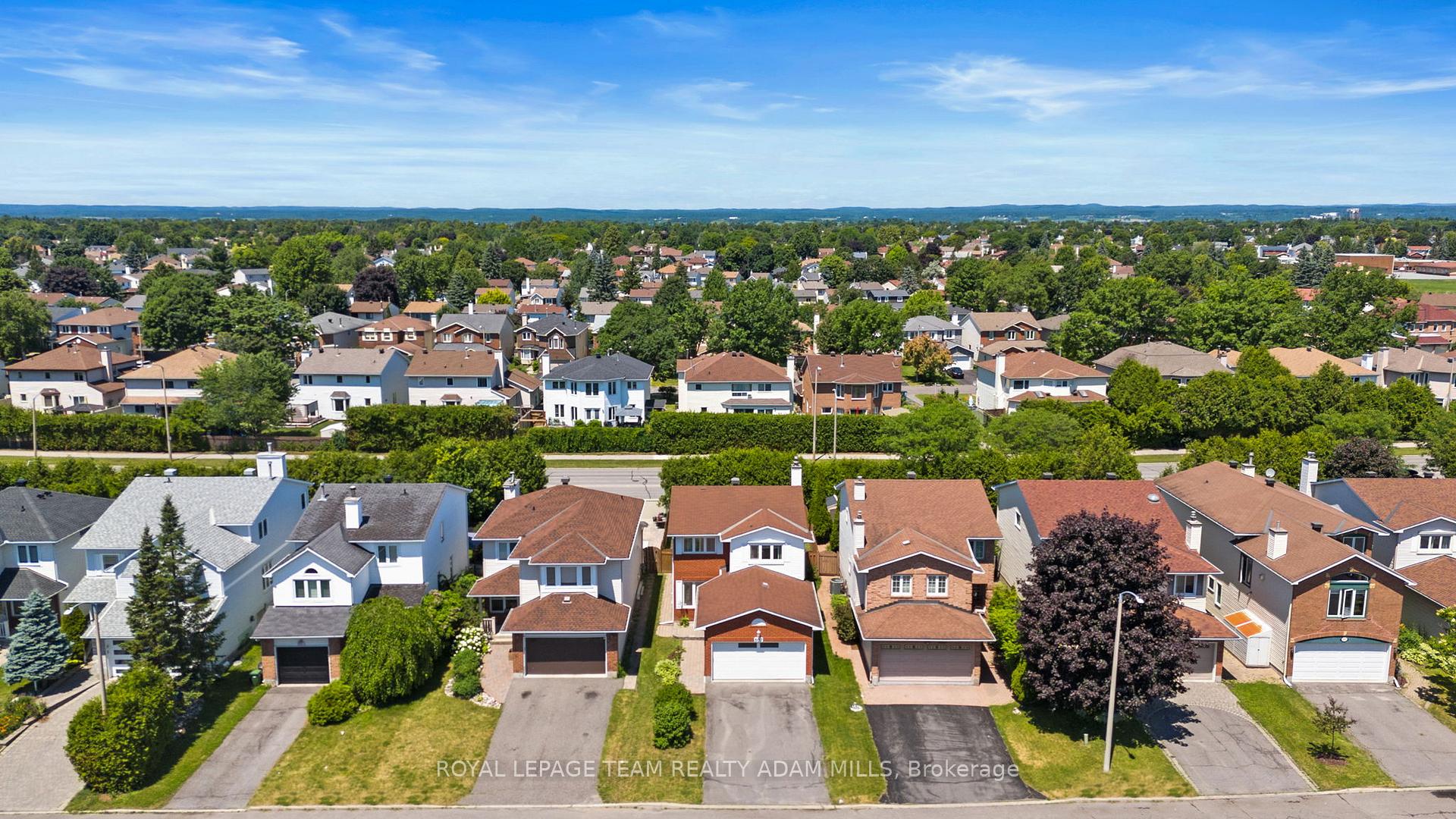 Photo 40 of 607 Tourelle Drive, Ottawa, Fallingbrook/Gardenway South — HOMEH