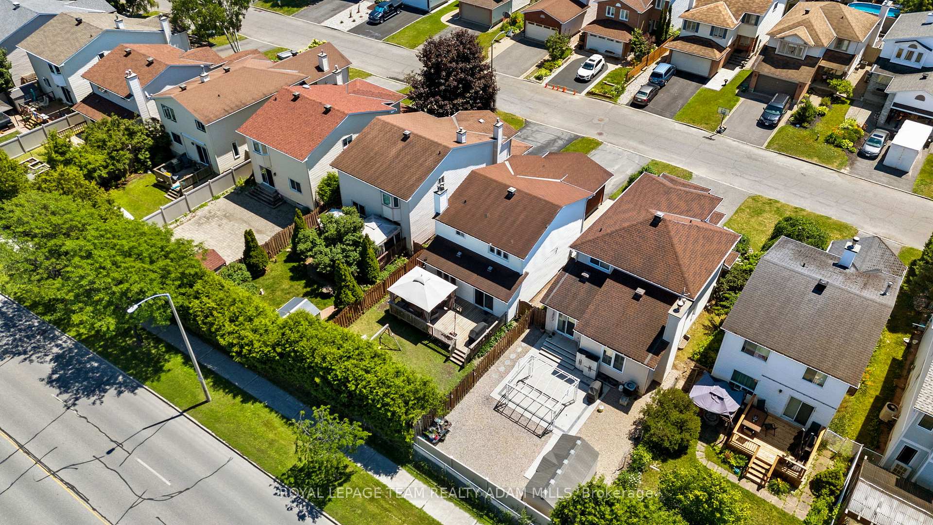 Photo 41 of 607 Tourelle Drive, Ottawa, Fallingbrook/Gardenway South — HOMEH