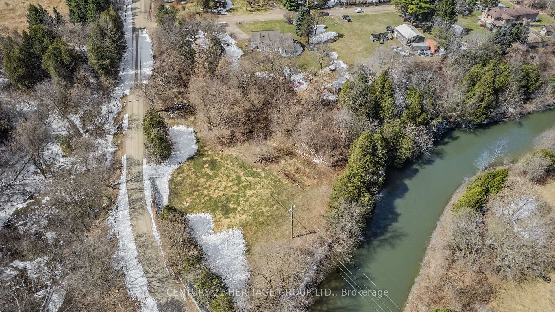 Photo 5 of 4343 Train Street, New Tecumseth, Rural New Tecumseth — HOMEH