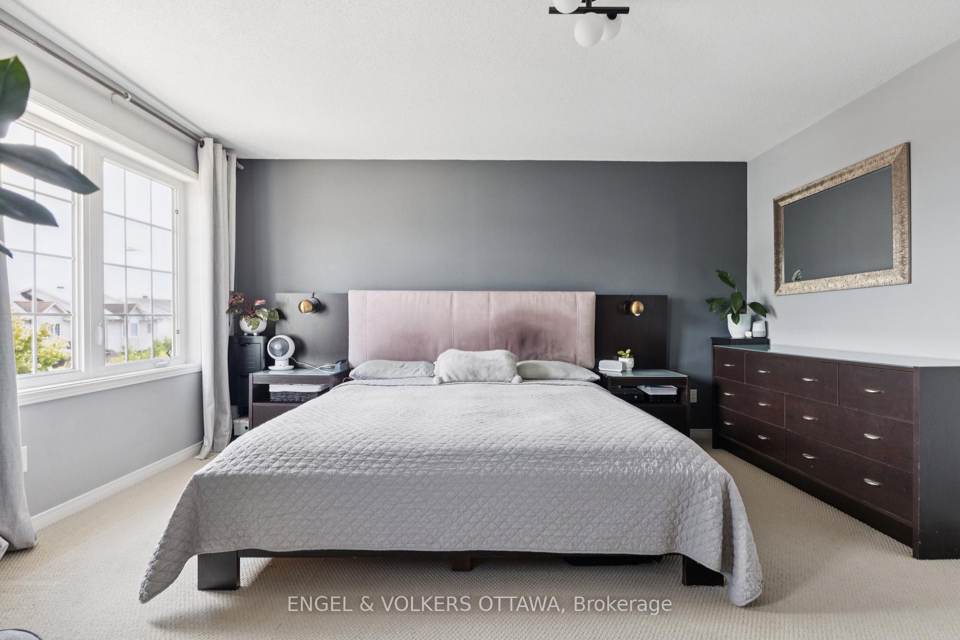 Photo 21 of 247 Rolling Meadow Crescent, Ottawa, Mer Bleue/Bradley Estates/Anderson Park — HOMEH