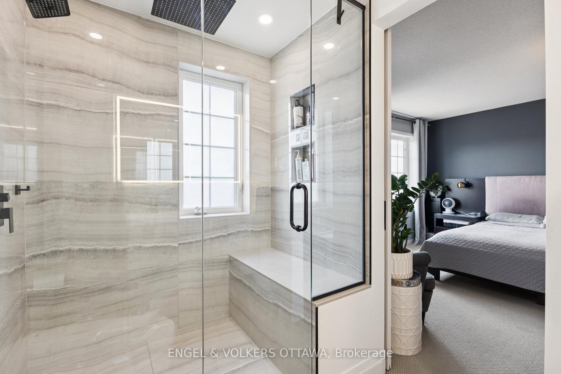 Photo 26 of 247 Rolling Meadow Crescent, Ottawa, Mer Bleue/Bradley Estates/Anderson Park — HOMEH