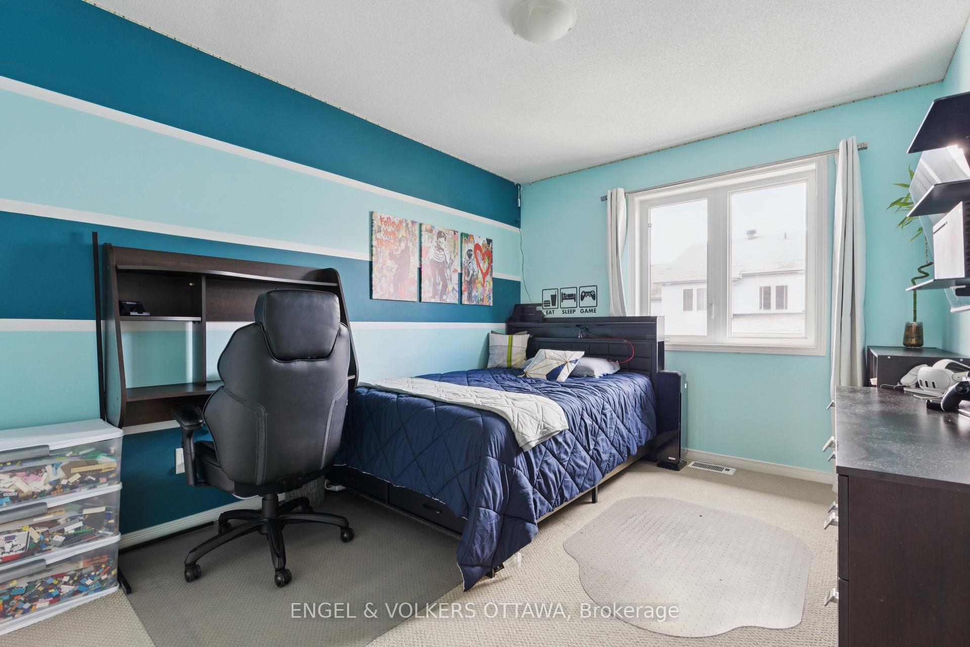 Photo 30 of 247 Rolling Meadow Crescent, Ottawa, Mer Bleue/Bradley Estates/Anderson Park — HOMEH