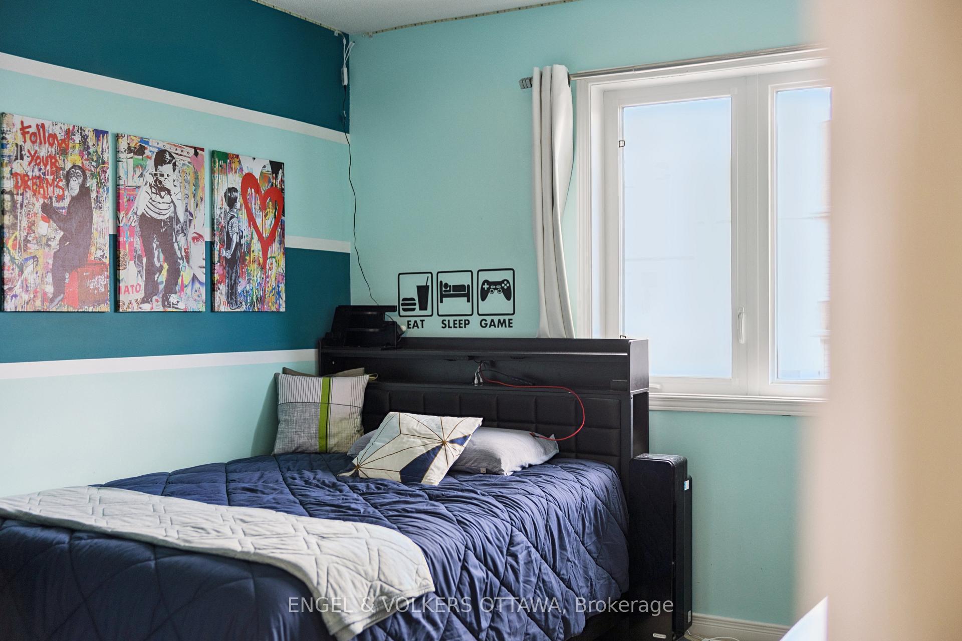 Photo 31 of 247 Rolling Meadow Crescent, Ottawa, Mer Bleue/Bradley Estates/Anderson Park — HOMEH