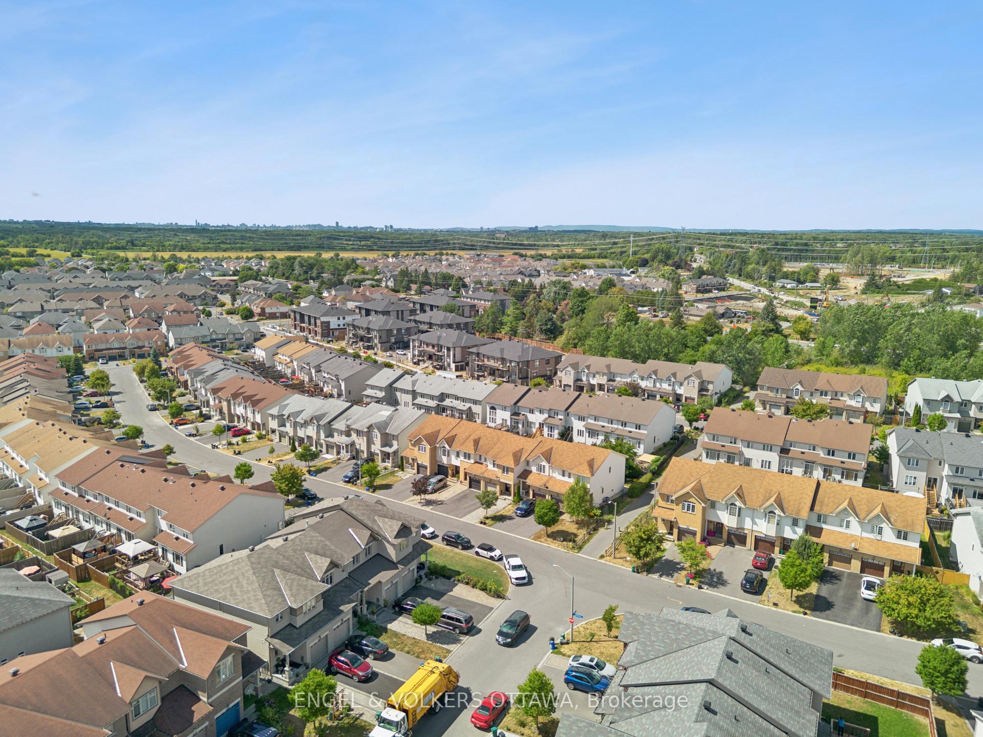 Photo 50 of 247 Rolling Meadow Crescent, Ottawa, Mer Bleue/Bradley Estates/Anderson Park — HOMEH