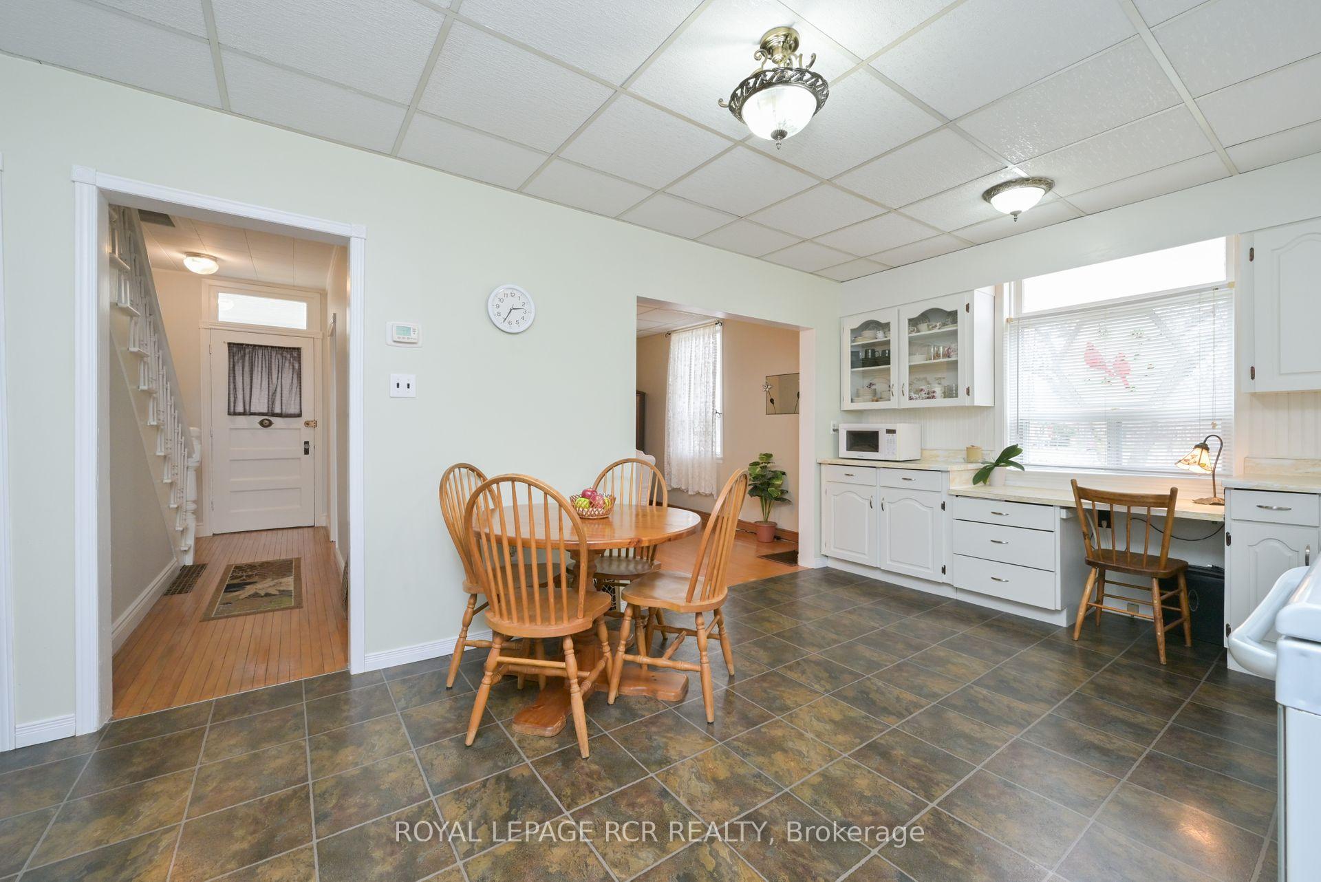 Photo 6 of 51 Ontario Street, New Tecumseth, Alliston — HOMEH