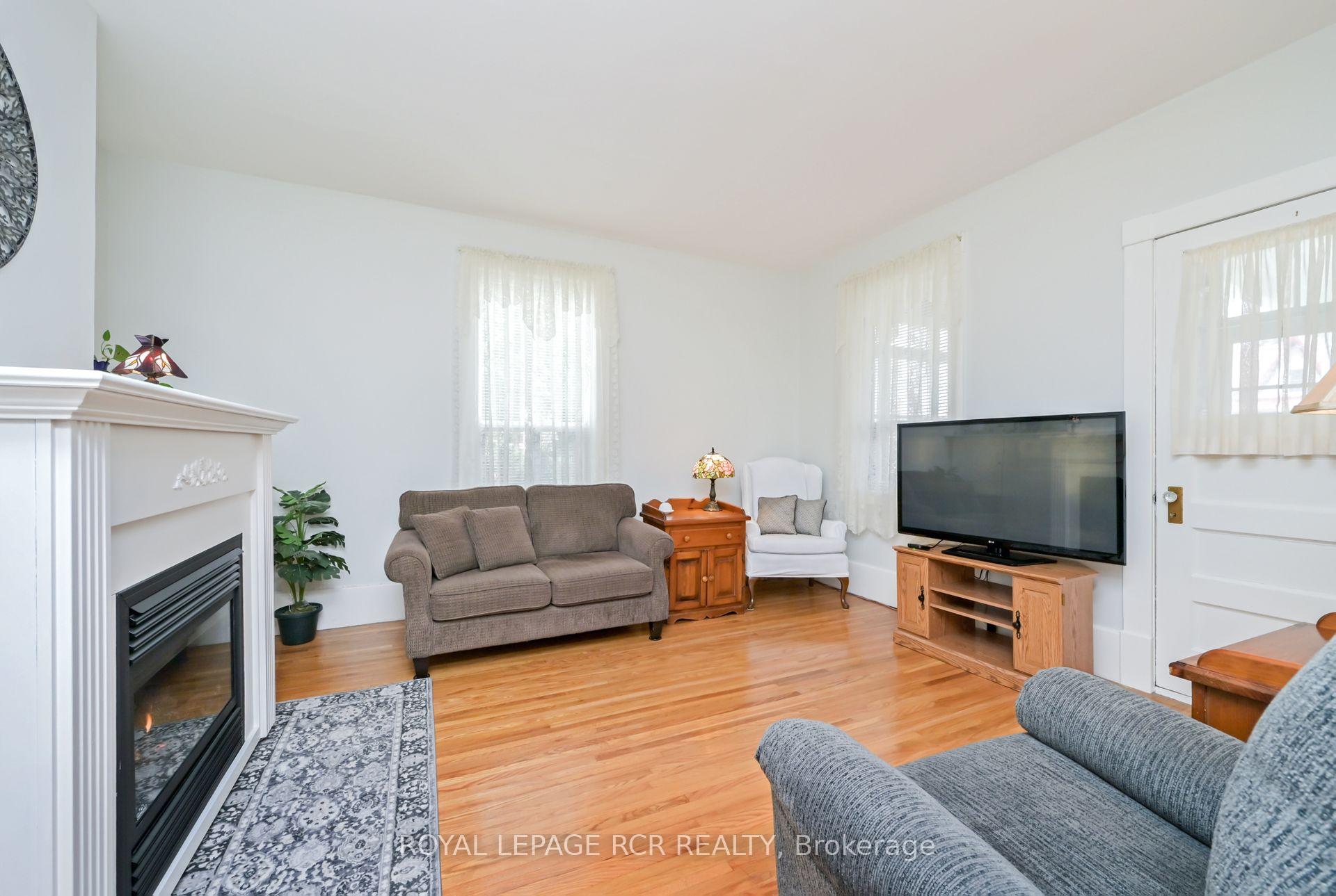 Photo 11 of 51 Ontario Street, New Tecumseth, Alliston — HOMEH