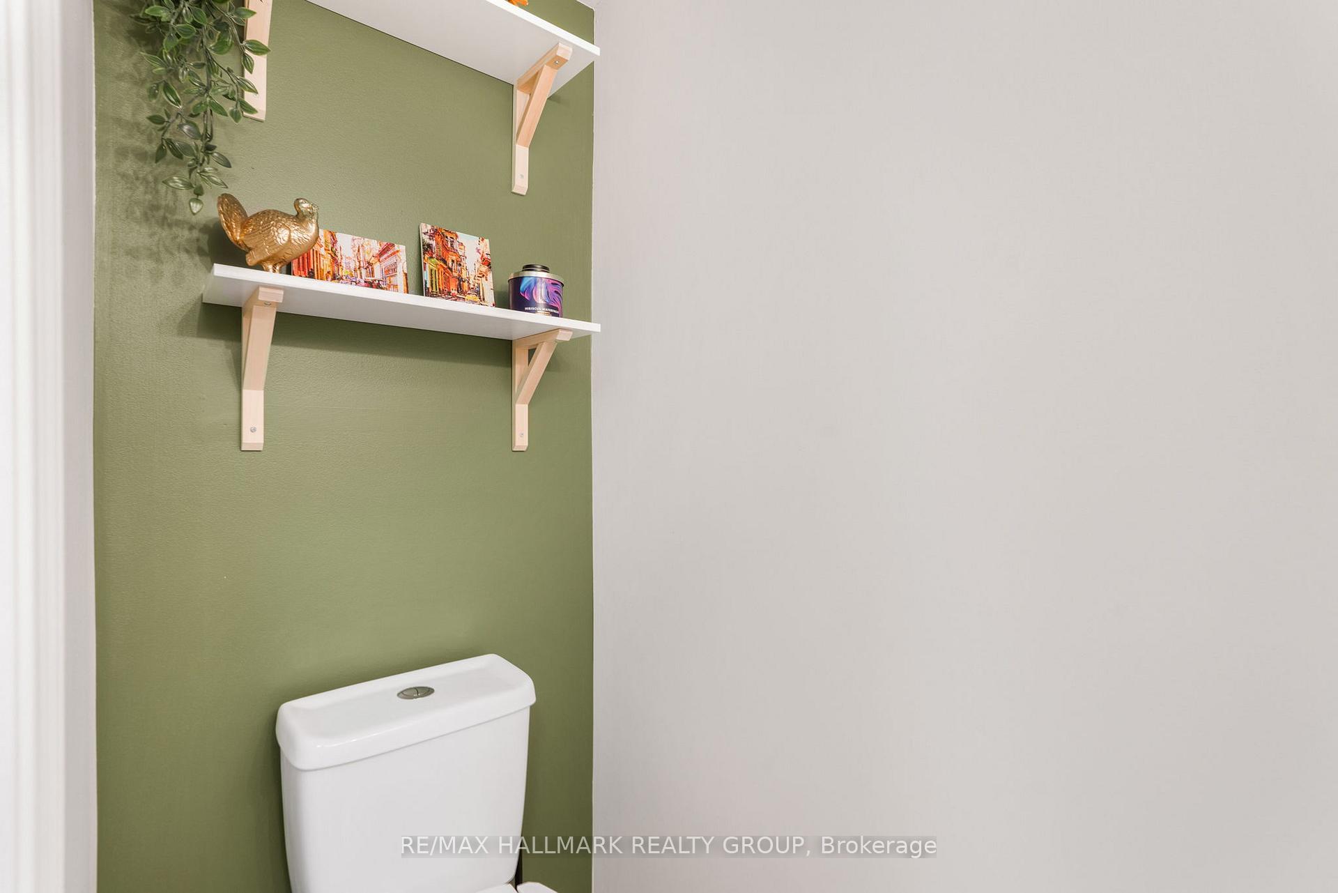 Photo 8 of 110 Sunshine Crescent, Ottawa, Notting Hill/Summerside — HOMEH