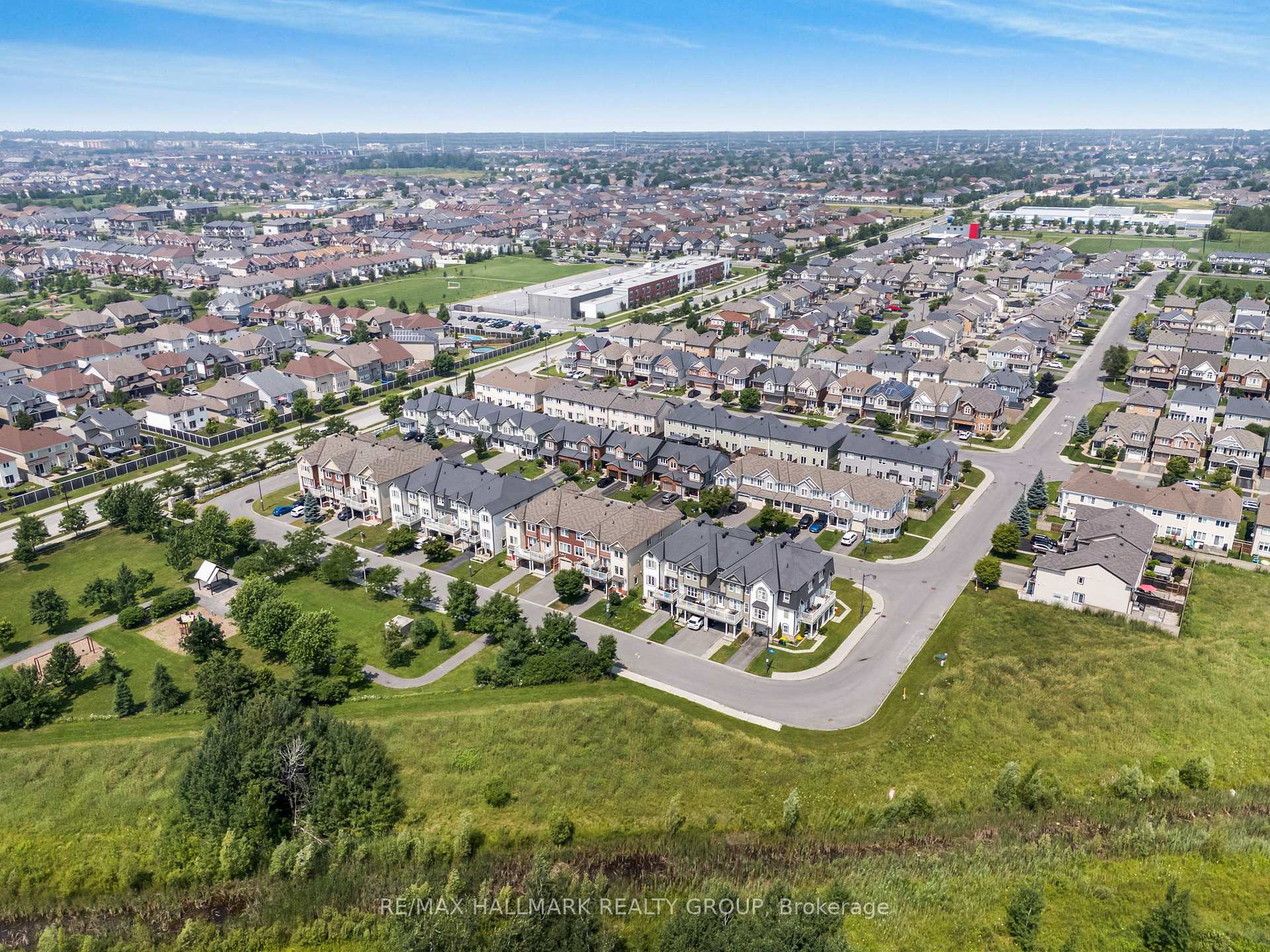 Photo 35 of 110 Sunshine Crescent, Ottawa, Notting Hill/Summerside — HOMEH