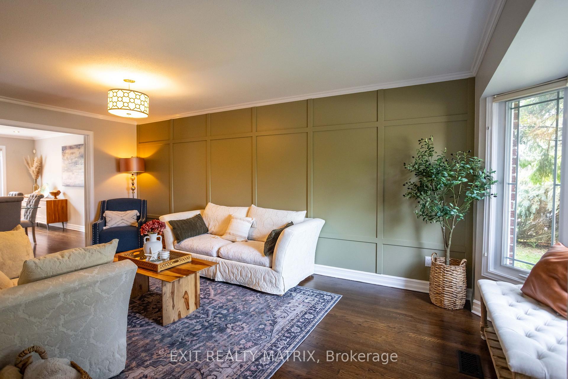 Photo 6 of 332 River Ridge Crescent, Ottawa, Bilberry Creek/Queenswood Heights — HOMEH