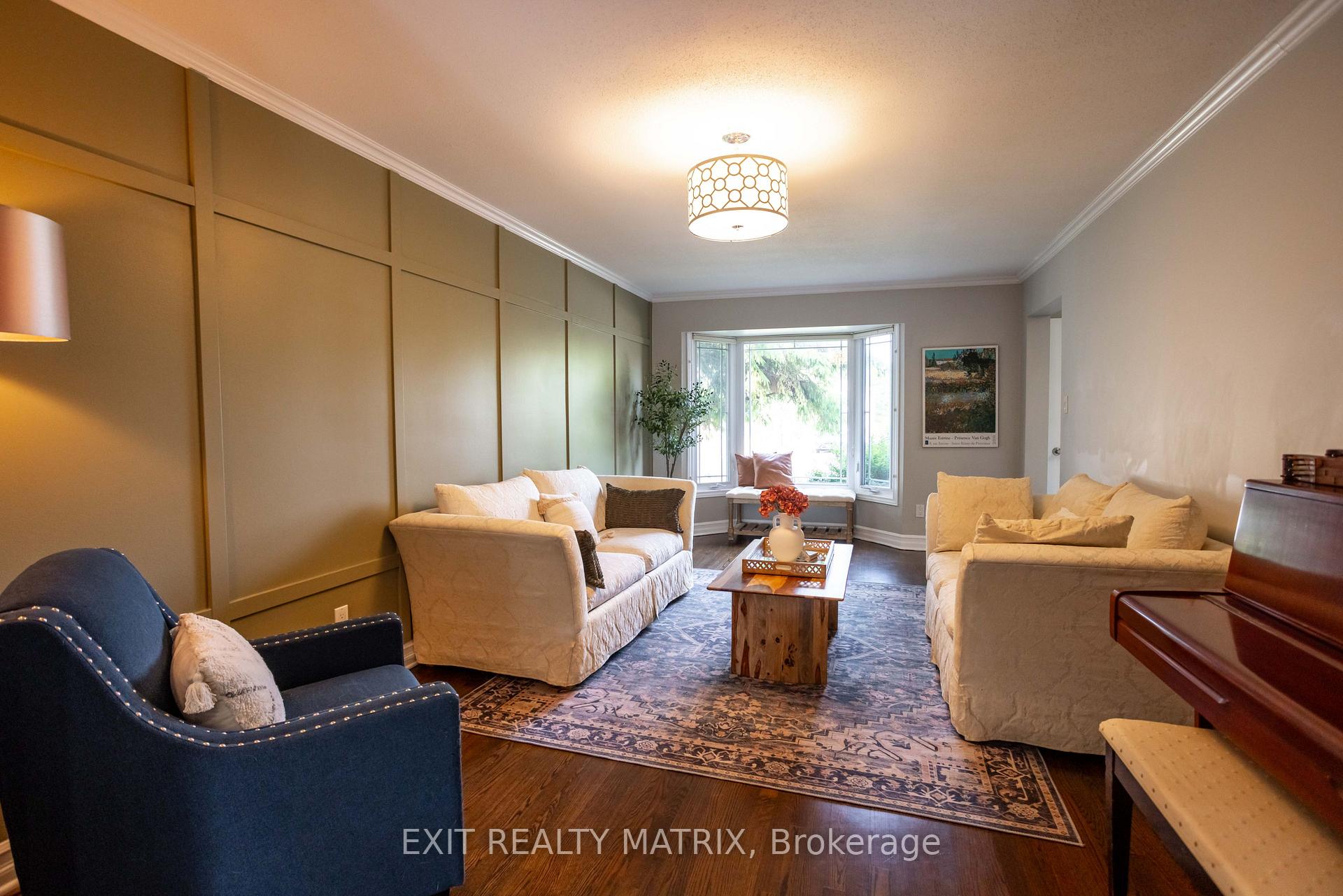 Photo 8 of 332 River Ridge Crescent, Ottawa, Bilberry Creek/Queenswood Heights — HOMEH