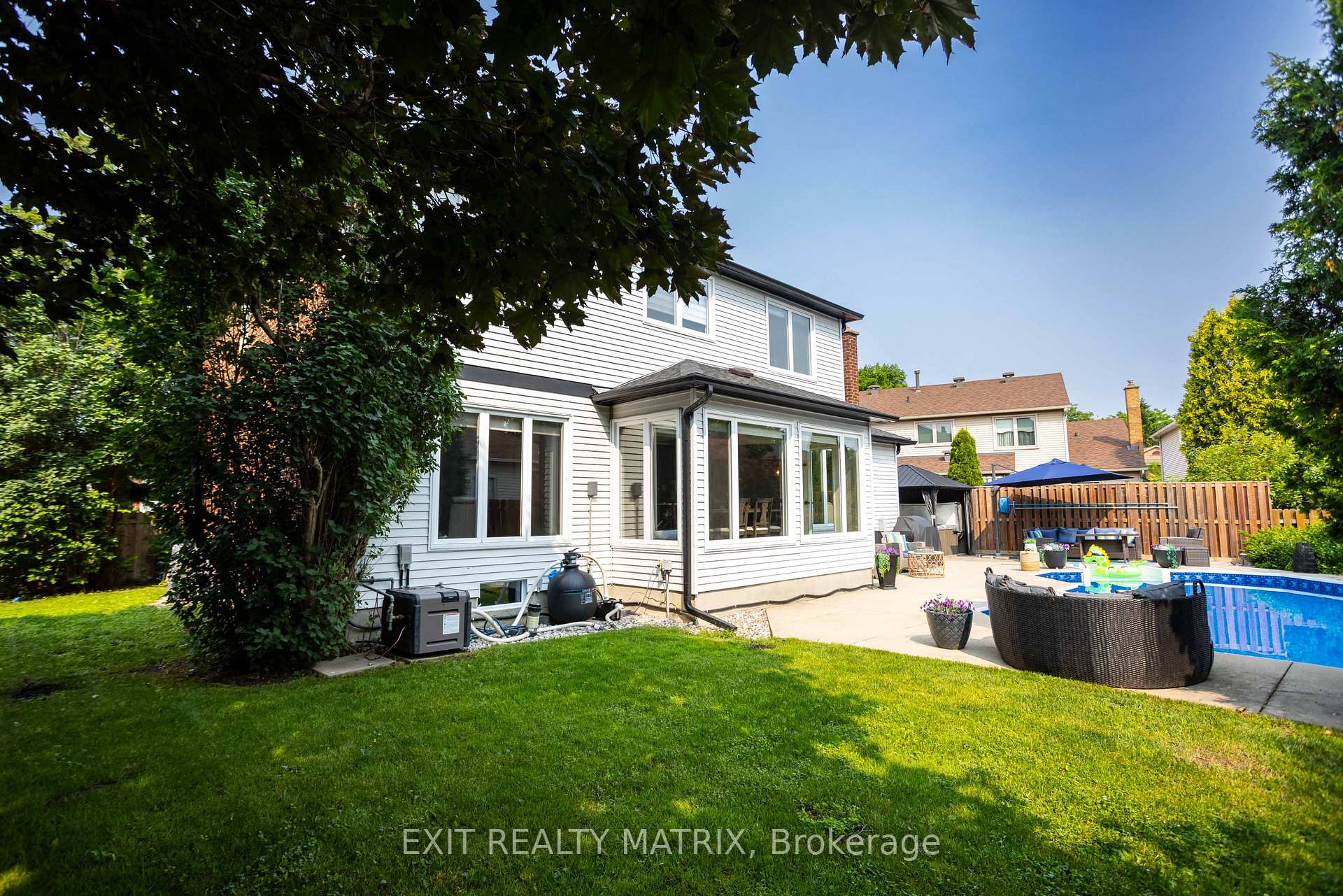 Photo 42 of 332 River Ridge Crescent, Ottawa, Bilberry Creek/Queenswood Heights — HOMEH