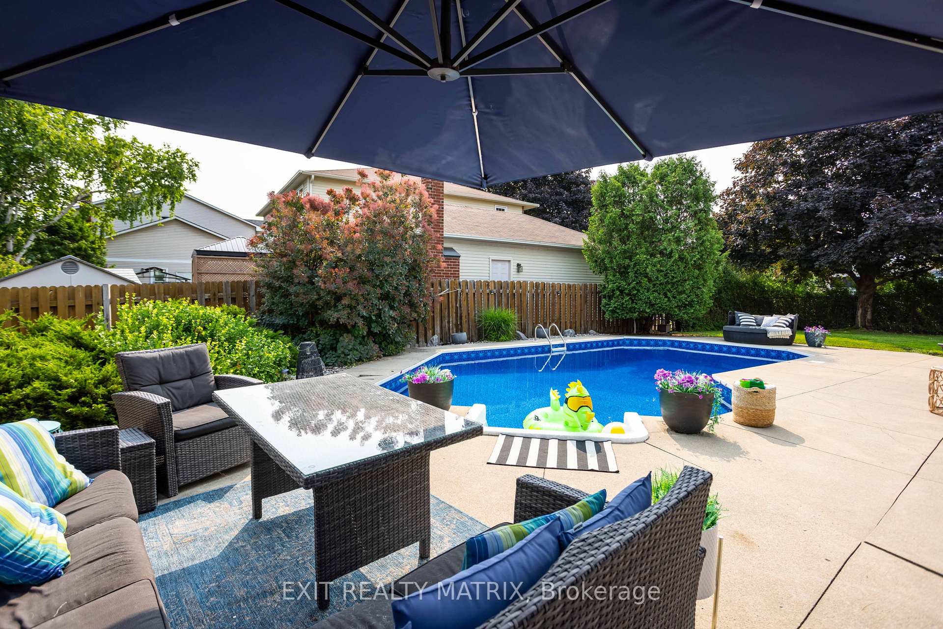 Photo 45 of 332 River Ridge Crescent, Ottawa, Bilberry Creek/Queenswood Heights — HOMEH