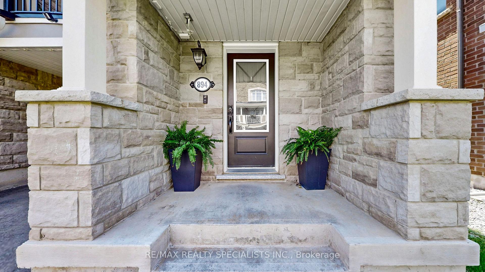 Photo 13 of 894 Cactus Point, Milton, Cobban — HOMEH