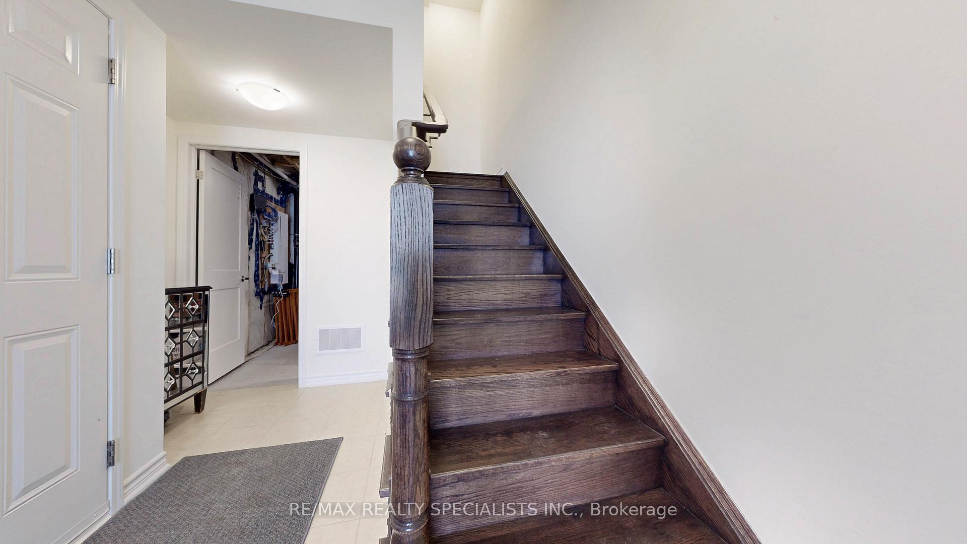 Photo 44 of 894 Cactus Point, Milton, Cobban — HOMEH