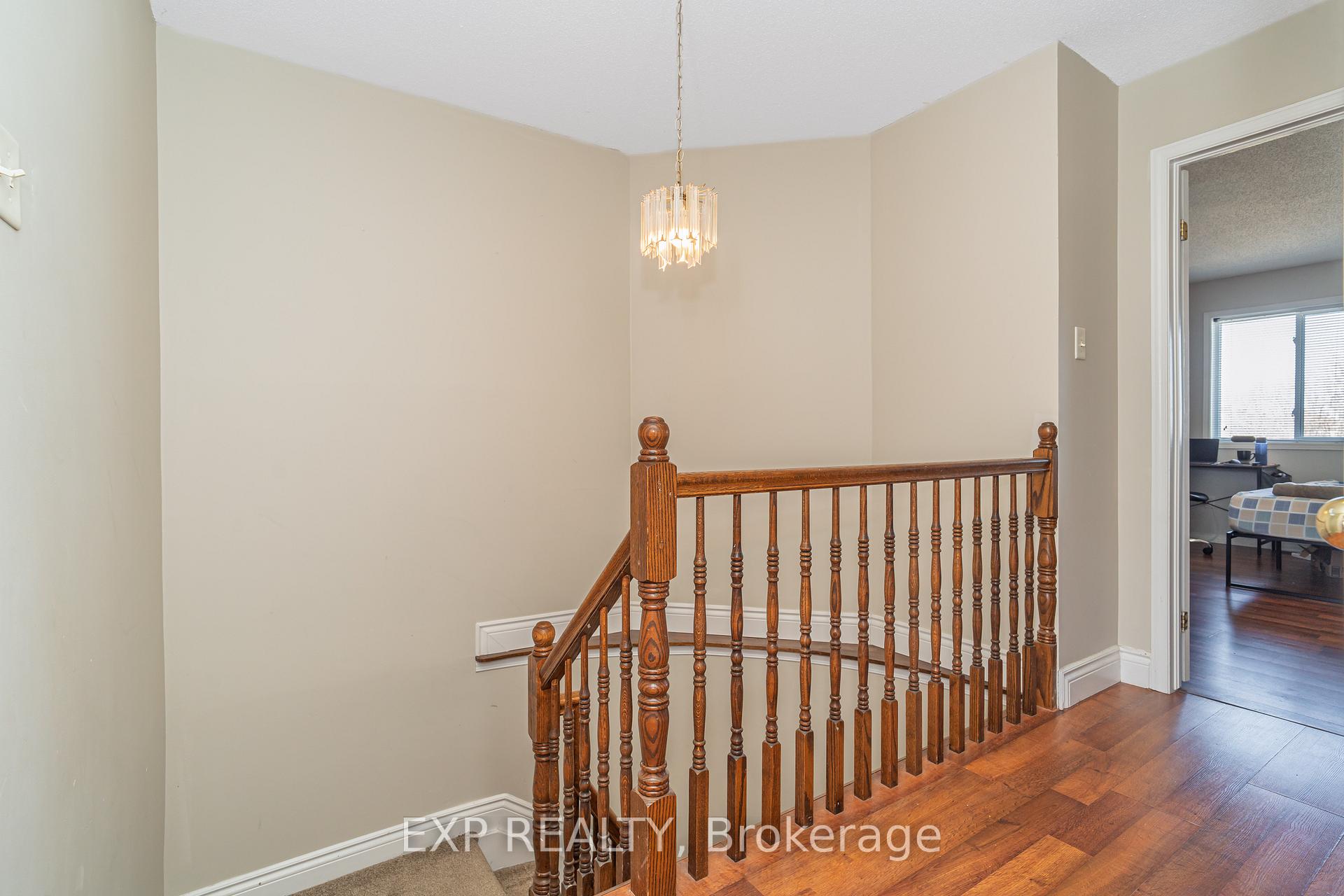Photo 9 of 1089 Ballantyne Drive, Ottawa, Fallingbrook/Gardenway South — HOMEH