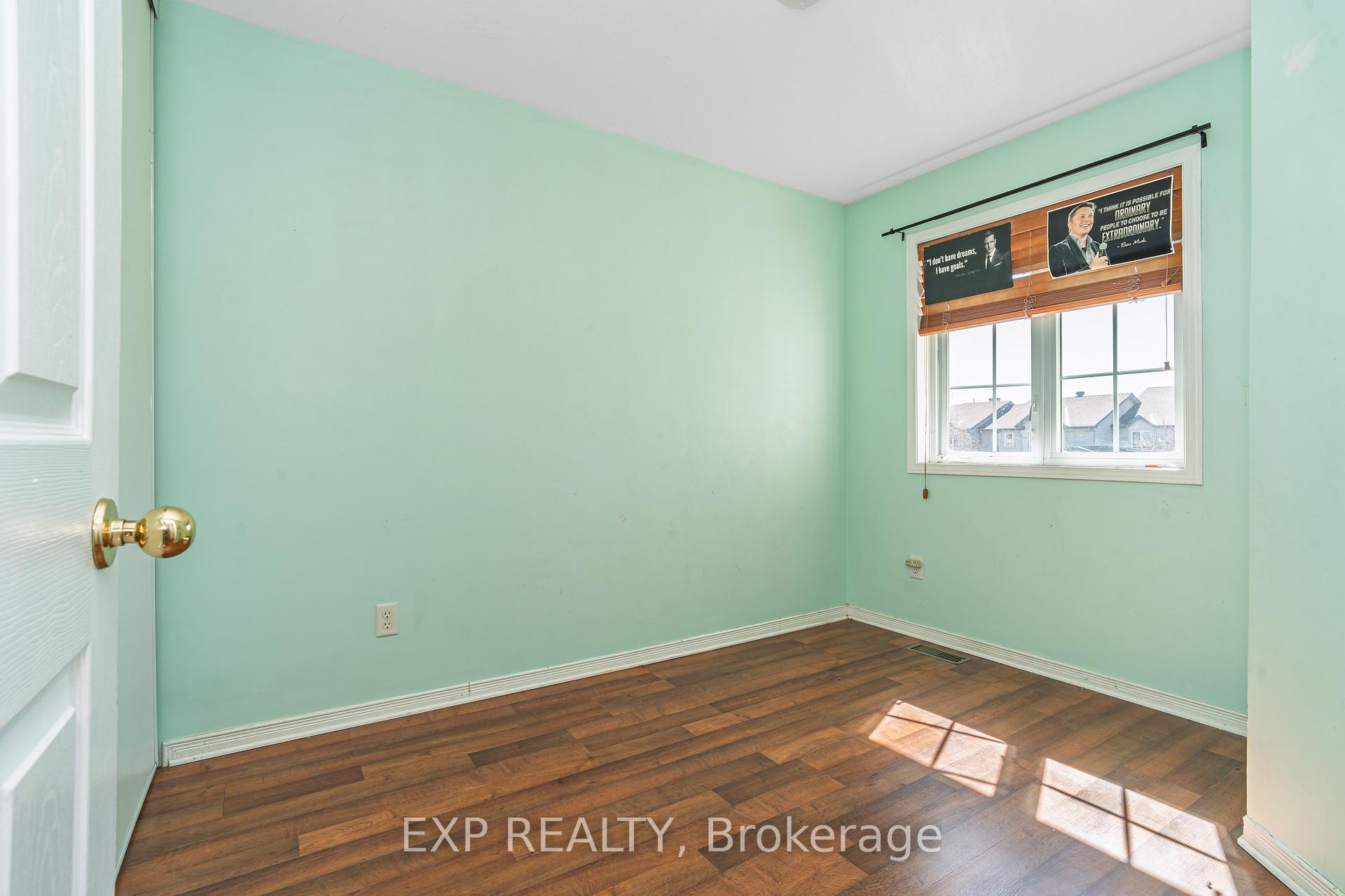 Photo 12 of 1089 Ballantyne Drive, Ottawa, Fallingbrook/Gardenway South — HOMEH