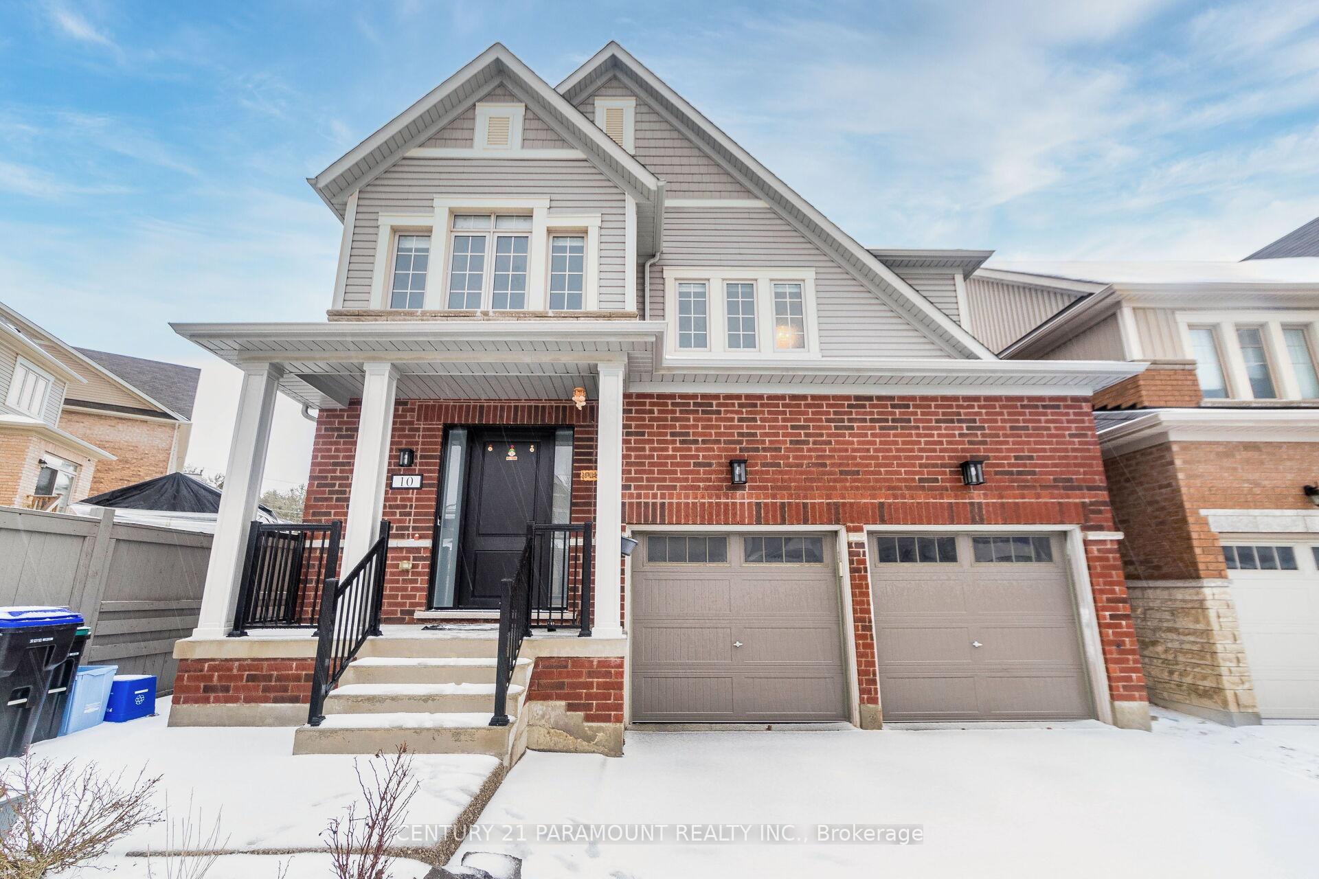 Front of 10 Donnan Drive W
