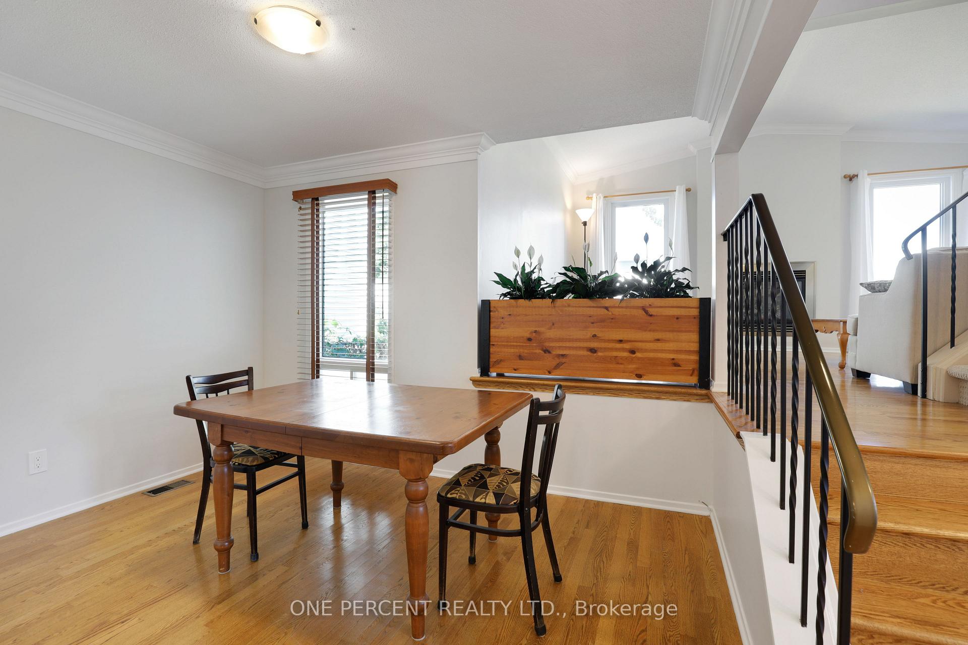 Photo 14 of 1051 Arrowhead Place, Ottawa, Convent Glen — HOMEH
