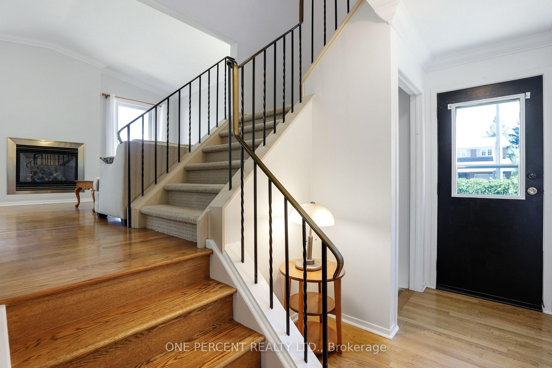 Photo 15 of 1051 Arrowhead Place, Ottawa, Convent Glen — HOMEH