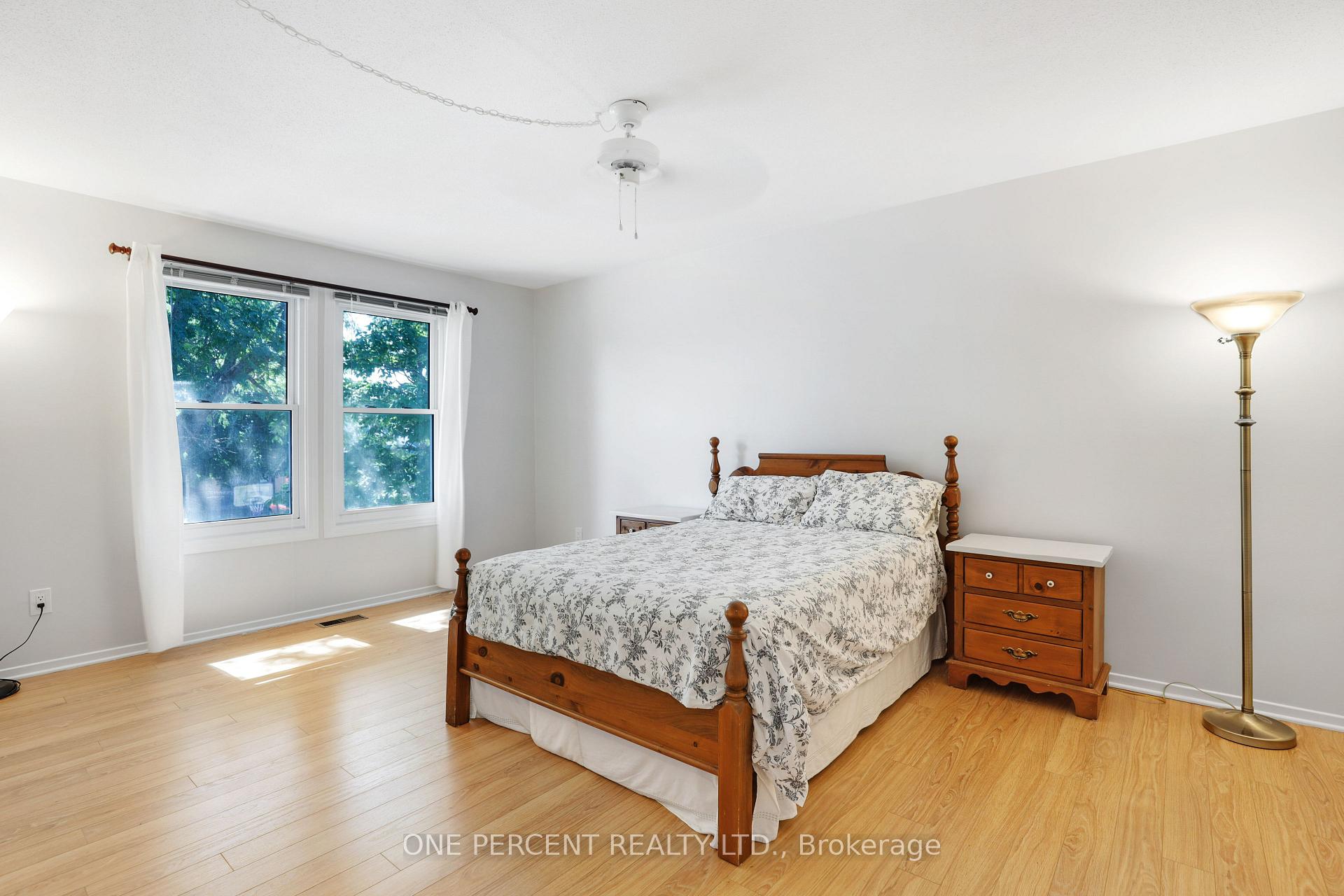 Photo 20 of 1051 Arrowhead Place, Ottawa, Convent Glen — HOMEH