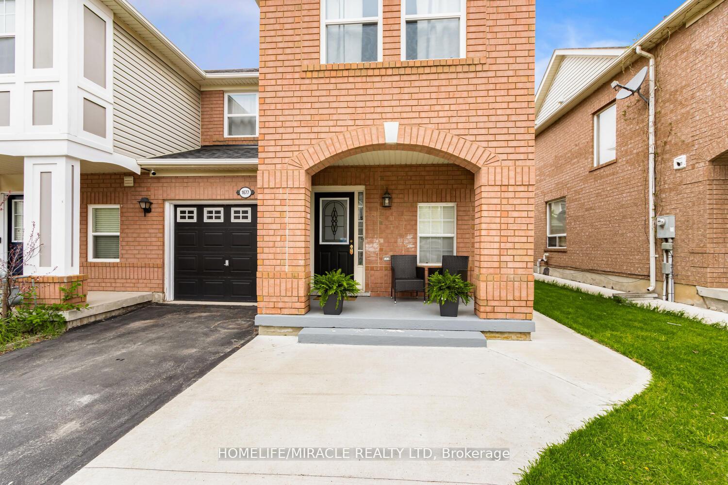Photo 4 of 1677 Stover Crescent, Milton, Clarke — HOMEH