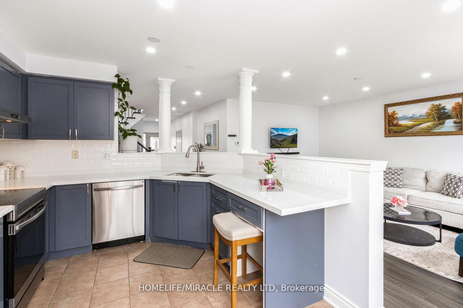 Photo 14 of 1677 Stover Crescent, Milton, Clarke — HOMEH