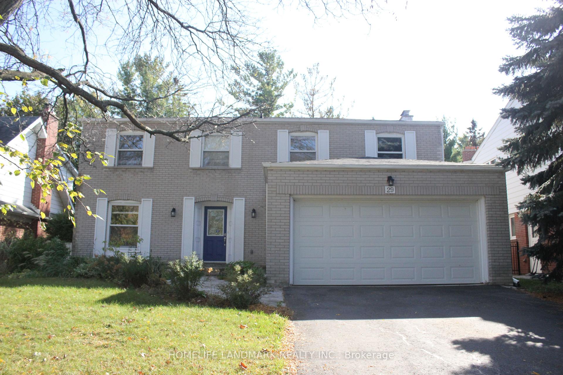 Photo 2 of 29 Apple Orchard Path S, Markham, Royal Orchard — HOMEH