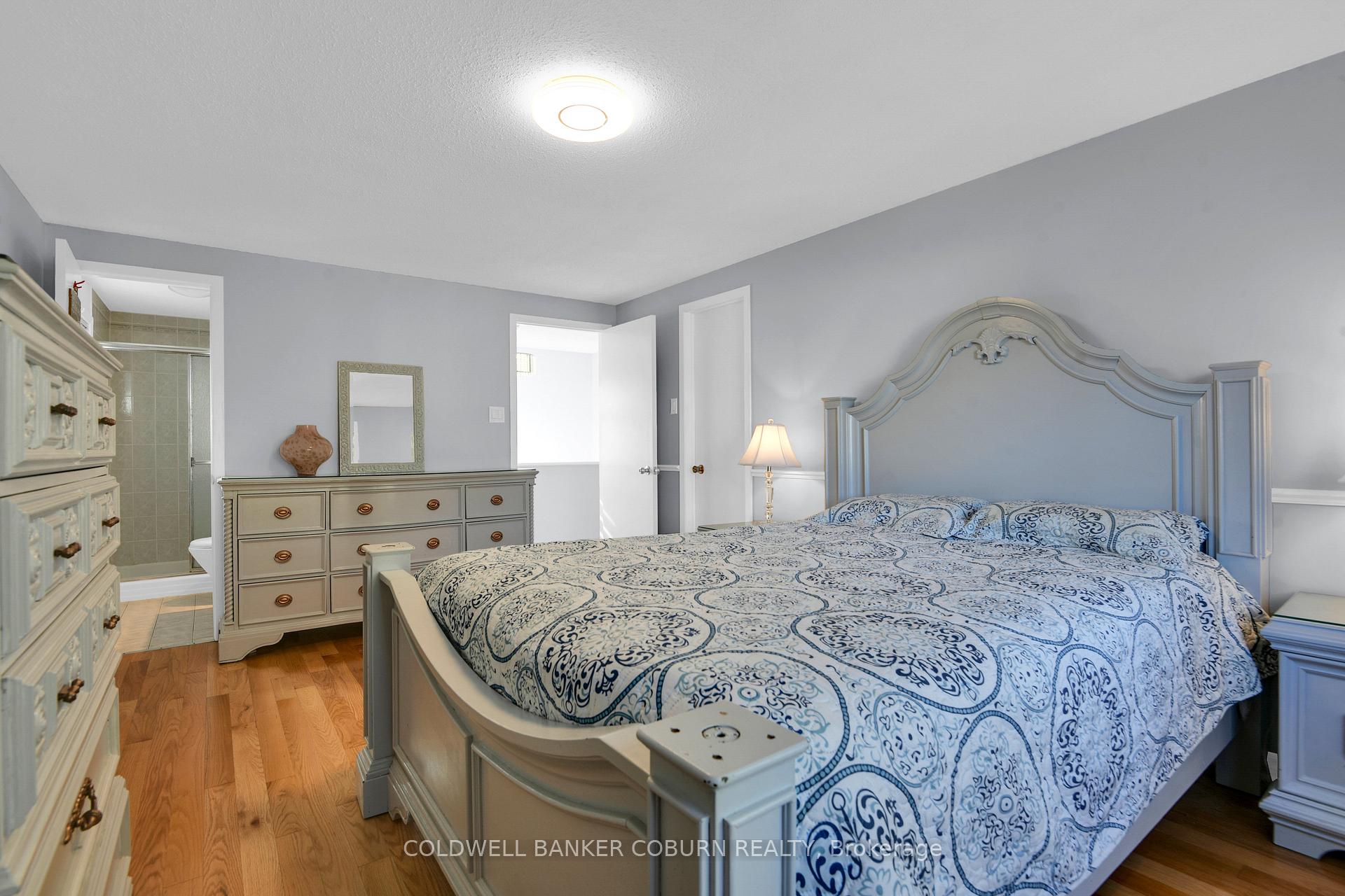 Photo 20 of 6045 Voyageur Drive, Ottawa, Convent Glen — HOMEH