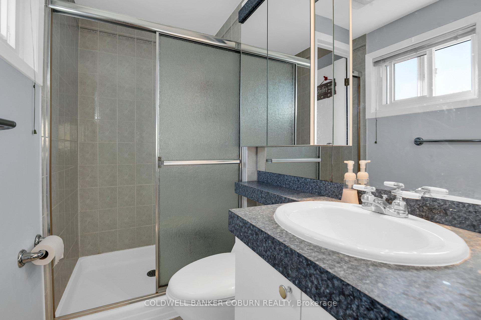 Photo 21 of 6045 Voyageur Drive, Ottawa, Convent Glen — HOMEH