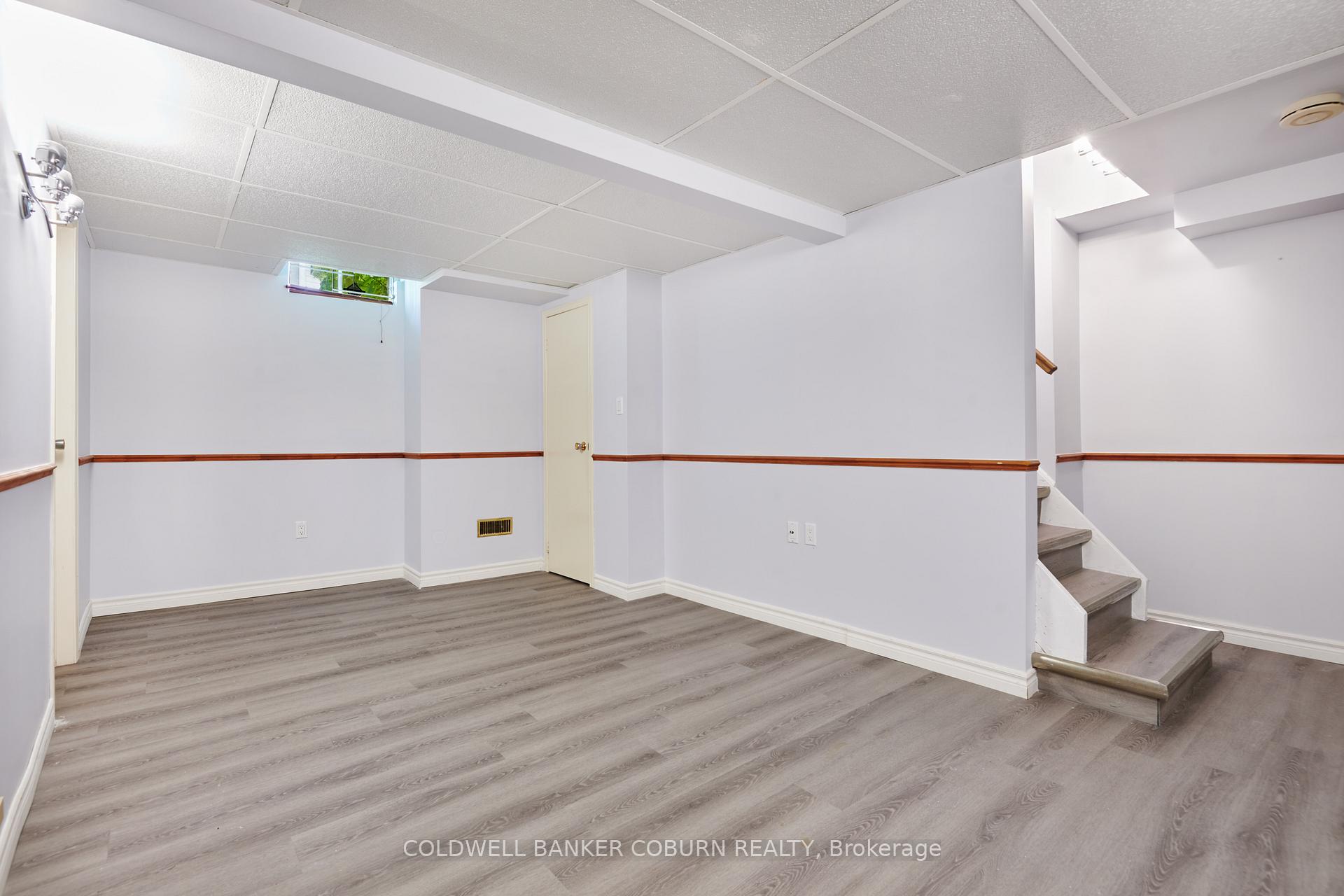 Photo 28 of 6045 Voyageur Drive, Ottawa, Convent Glen — HOMEH