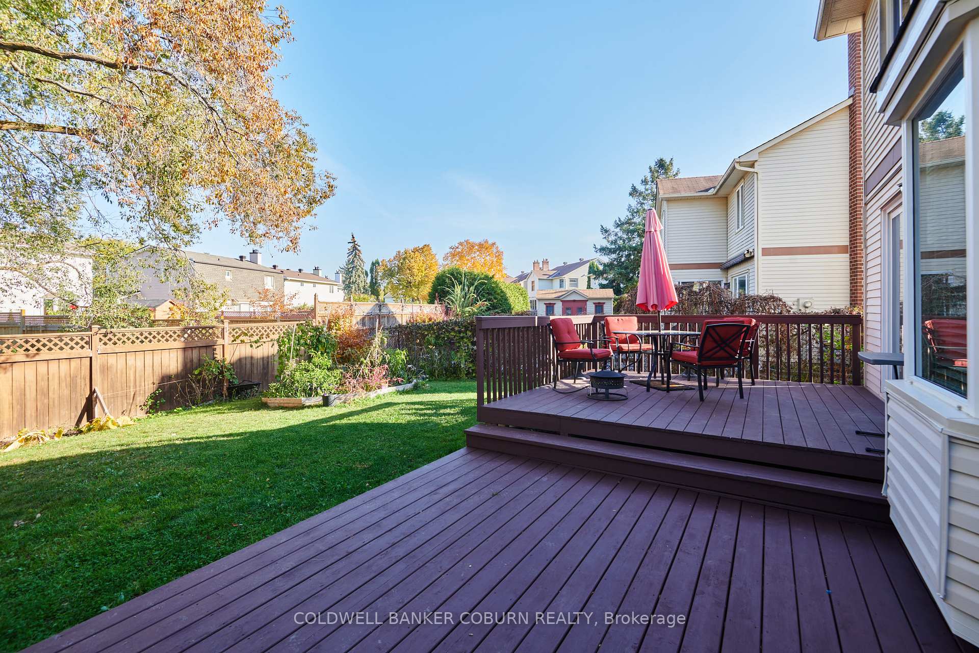 Photo 33 of 6045 Voyageur Drive, Ottawa, Convent Glen — HOMEH