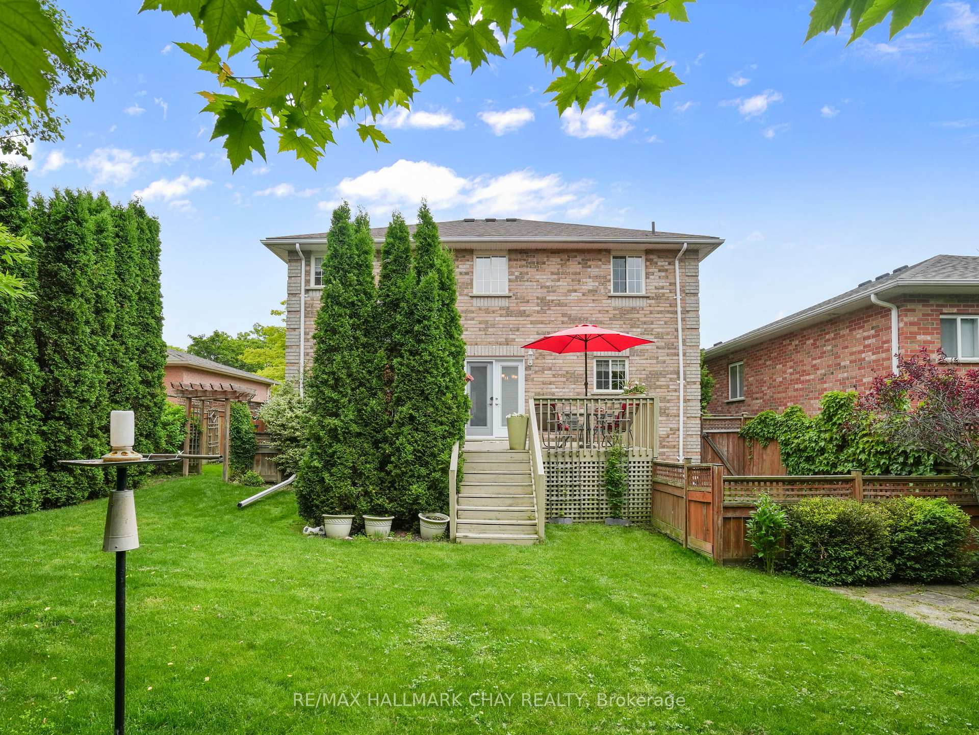 Photo 4 of 47 Gray Avenue, New Tecumseth, Alliston — HOMEH