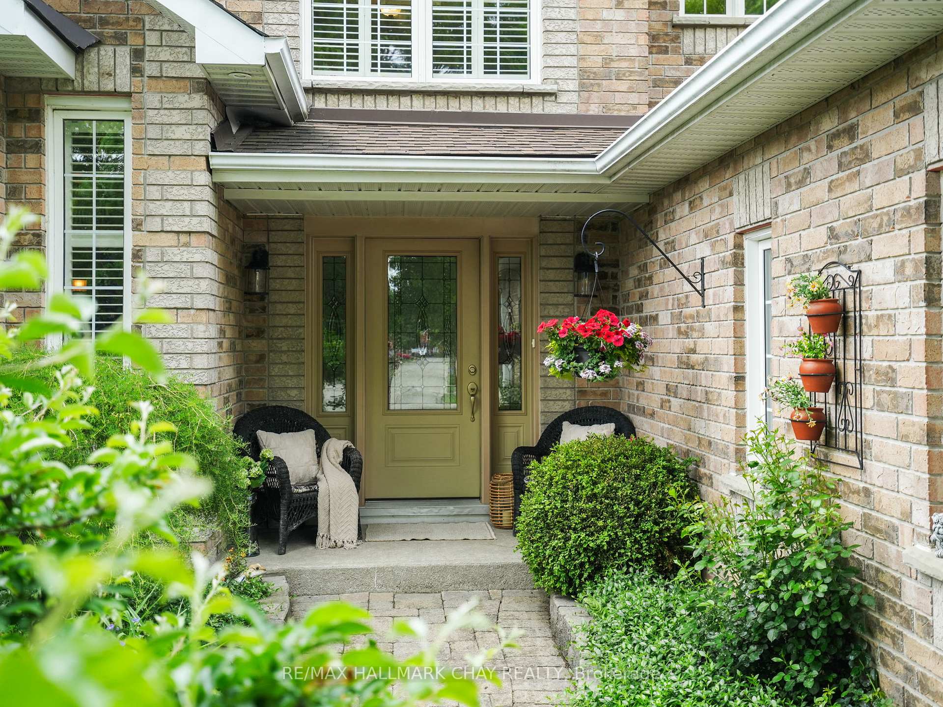 Photo 7 of 47 Gray Avenue, New Tecumseth, Alliston — HOMEH