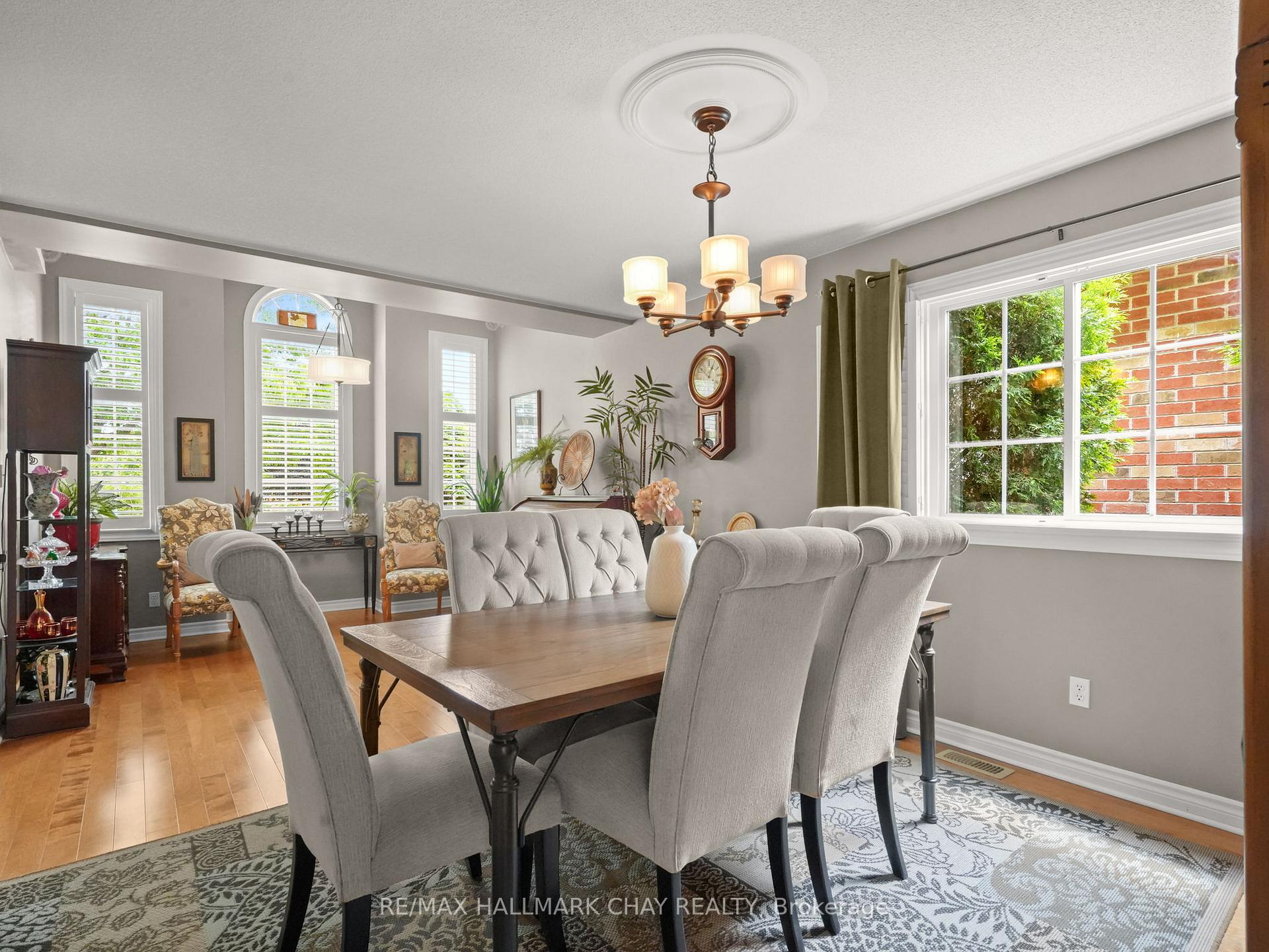 Photo 10 of 47 Gray Avenue, New Tecumseth, Alliston — HOMEH