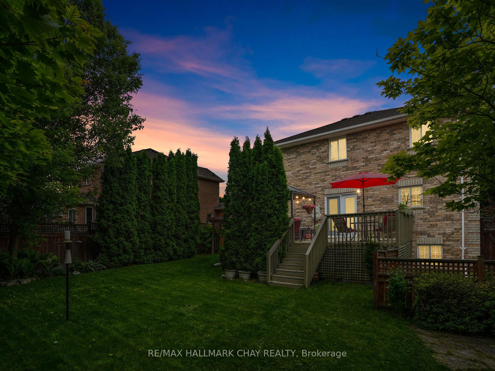 Photo 38 of 47 Gray Avenue, New Tecumseth, Alliston — HOMEH