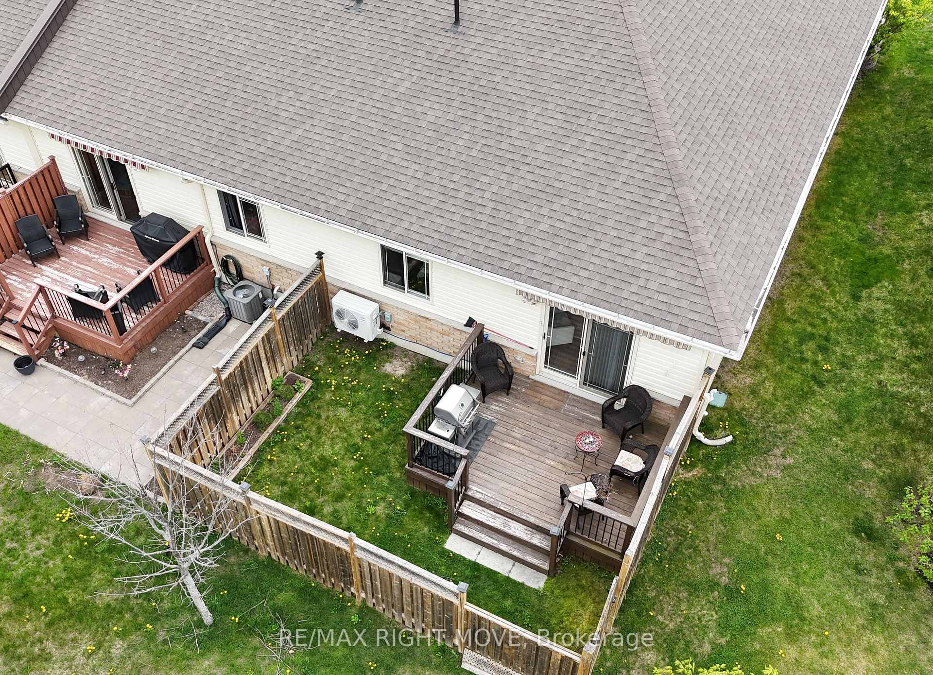 Photo 17 of 123 Lucy Lane, Orillia — HOMEH