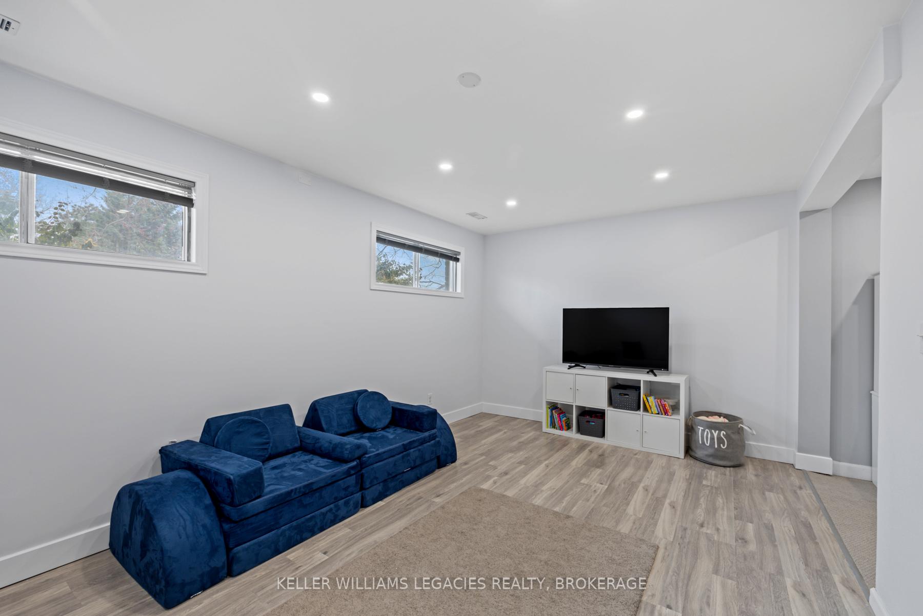 Photo 28 of 900 Danbury Road, Kingston, South of Taylor-Kidd Blvd — HOMEH