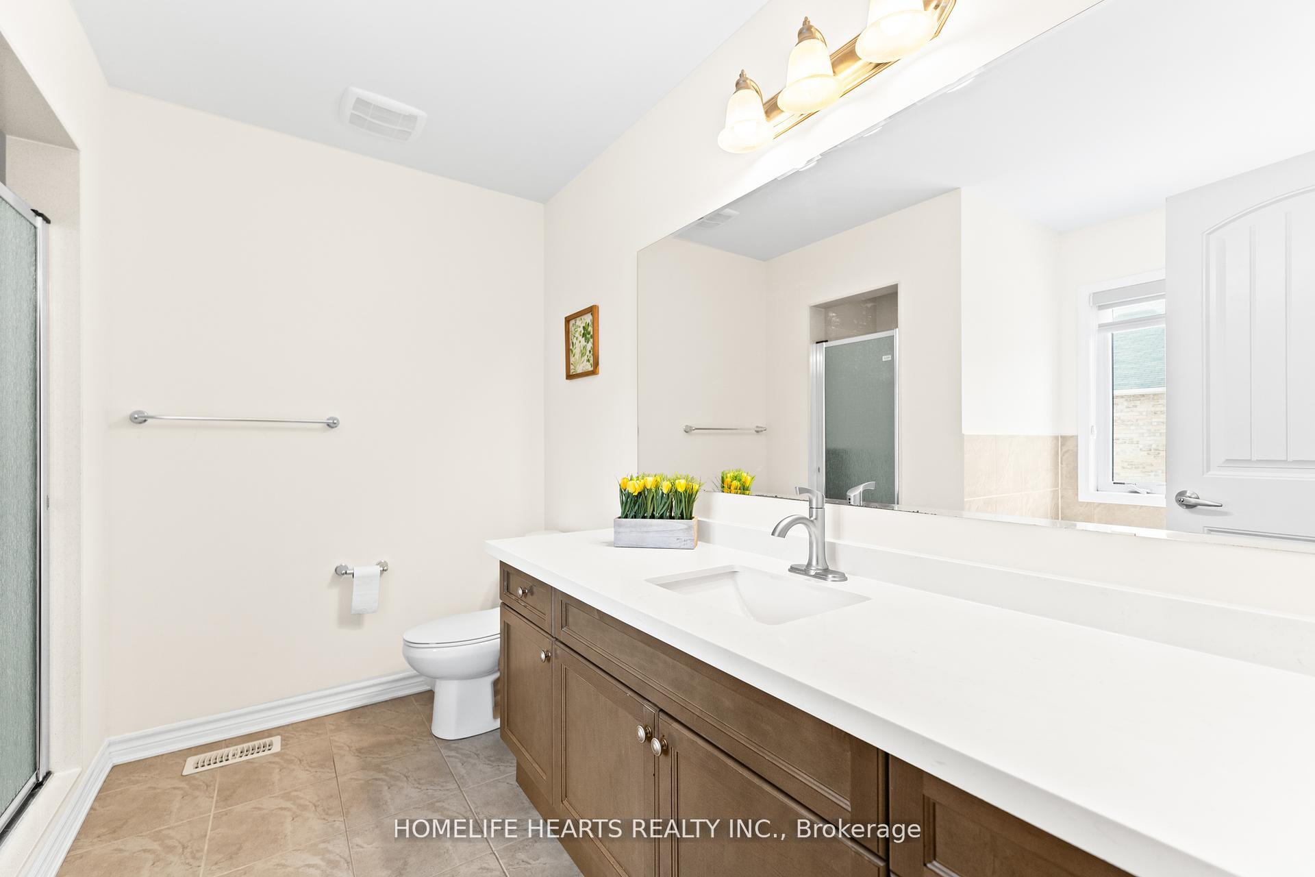 Photo 25 of 915 Penson Crescent, Milton, Coates — HOMEH