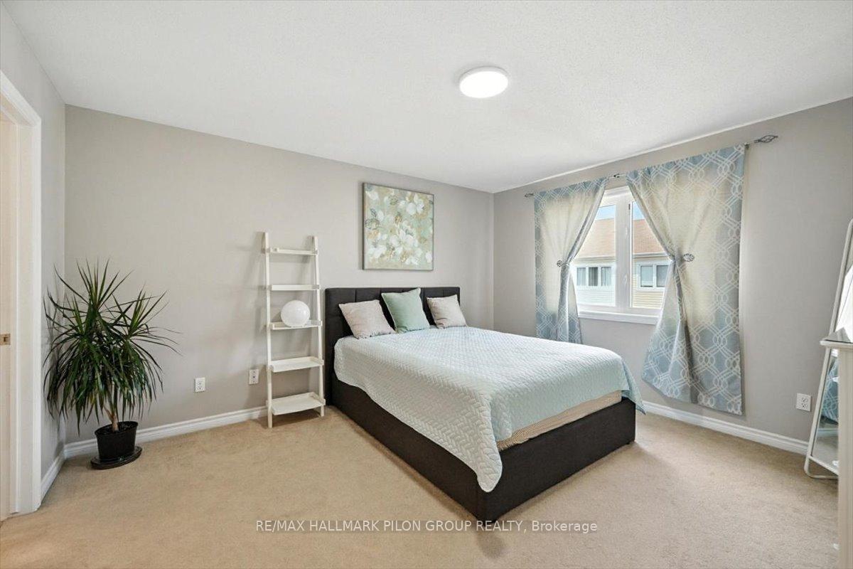 Photo 12 of 129 Sunshine Crescent, Ottawa, Notting Hill/Summerside — HOMEH