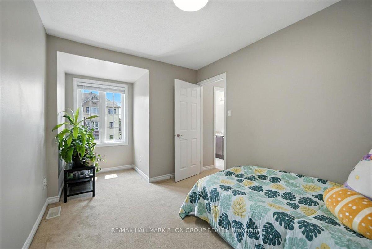 Photo 16 of 129 Sunshine Crescent, Ottawa, Notting Hill/Summerside — HOMEH