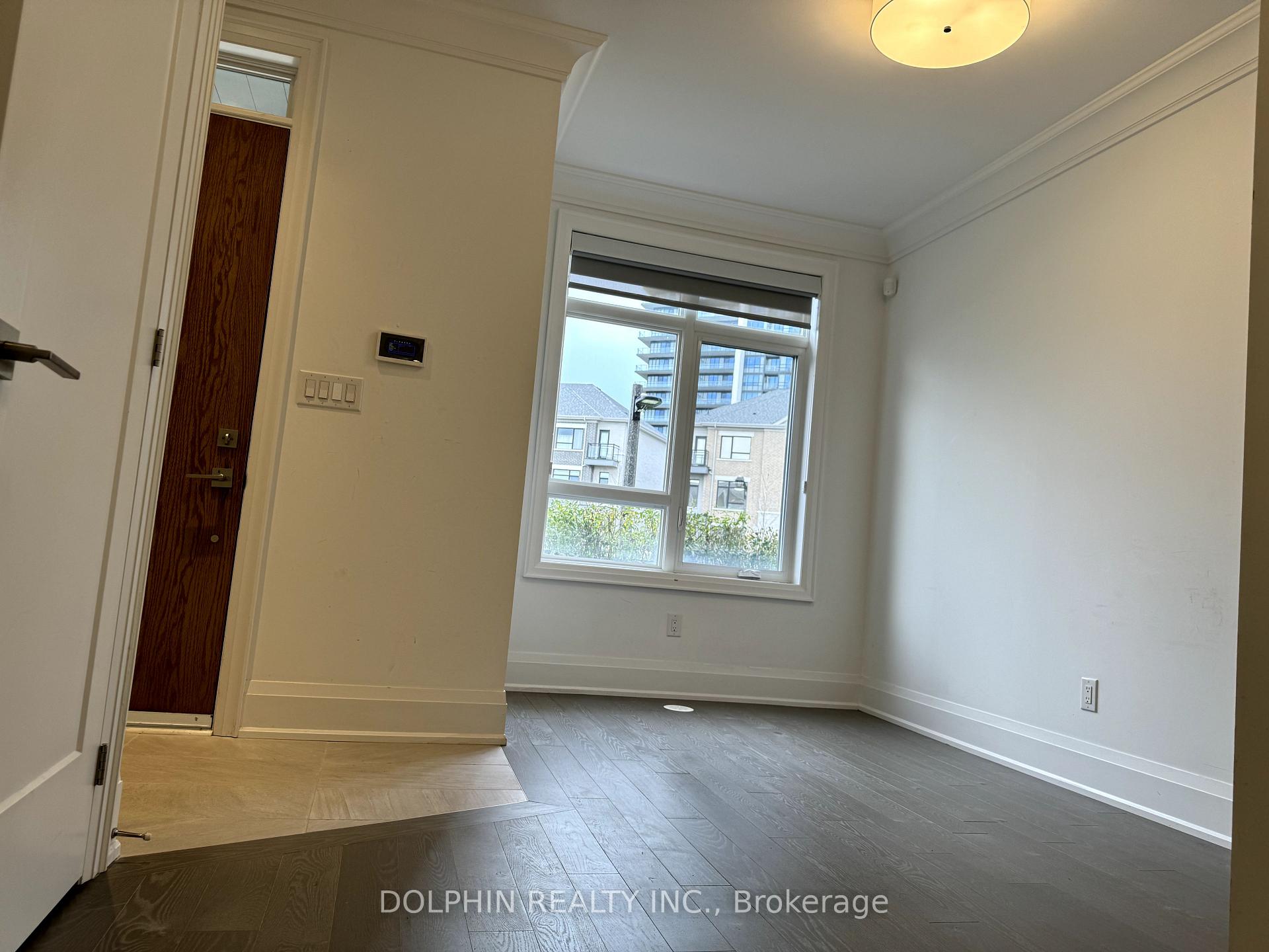 Photo 6 of 105 Feeney Lane, Markham, Commerce Valley — HOMEH