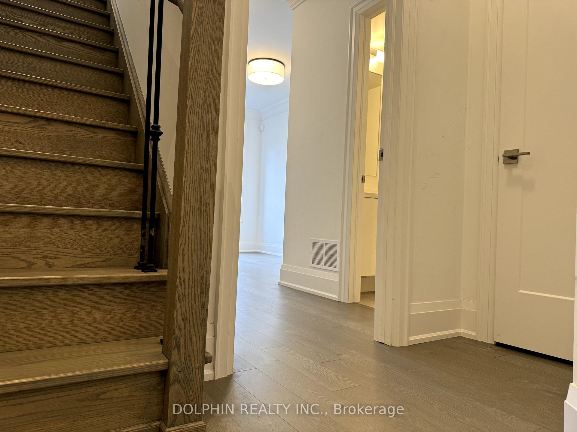 Photo 9 of 105 Feeney Lane, Markham, Commerce Valley — HOMEH