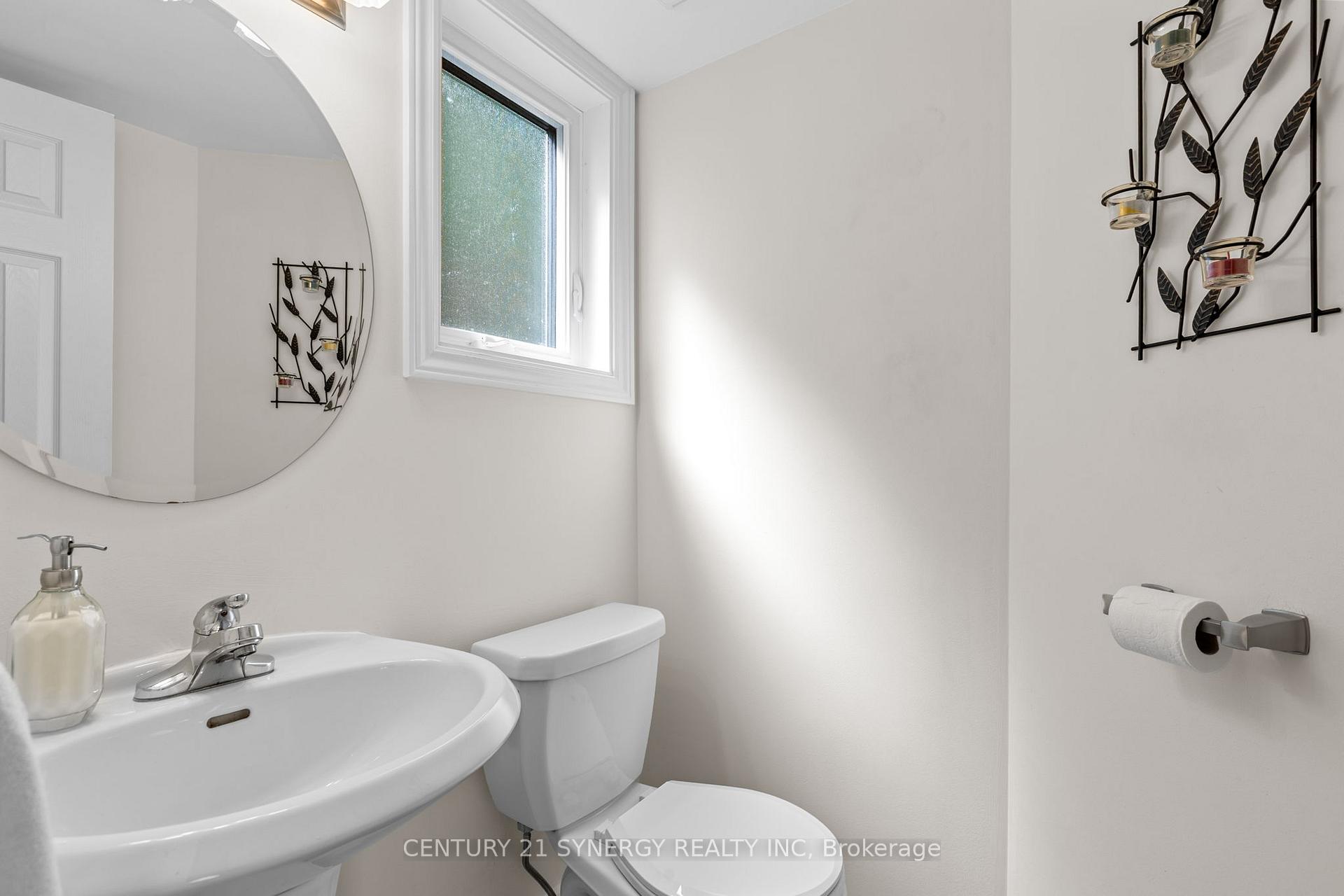Photo 6 of 1525 Senateurs Way, Ottawa, Fallingbrook/Pineridge — HOMEH