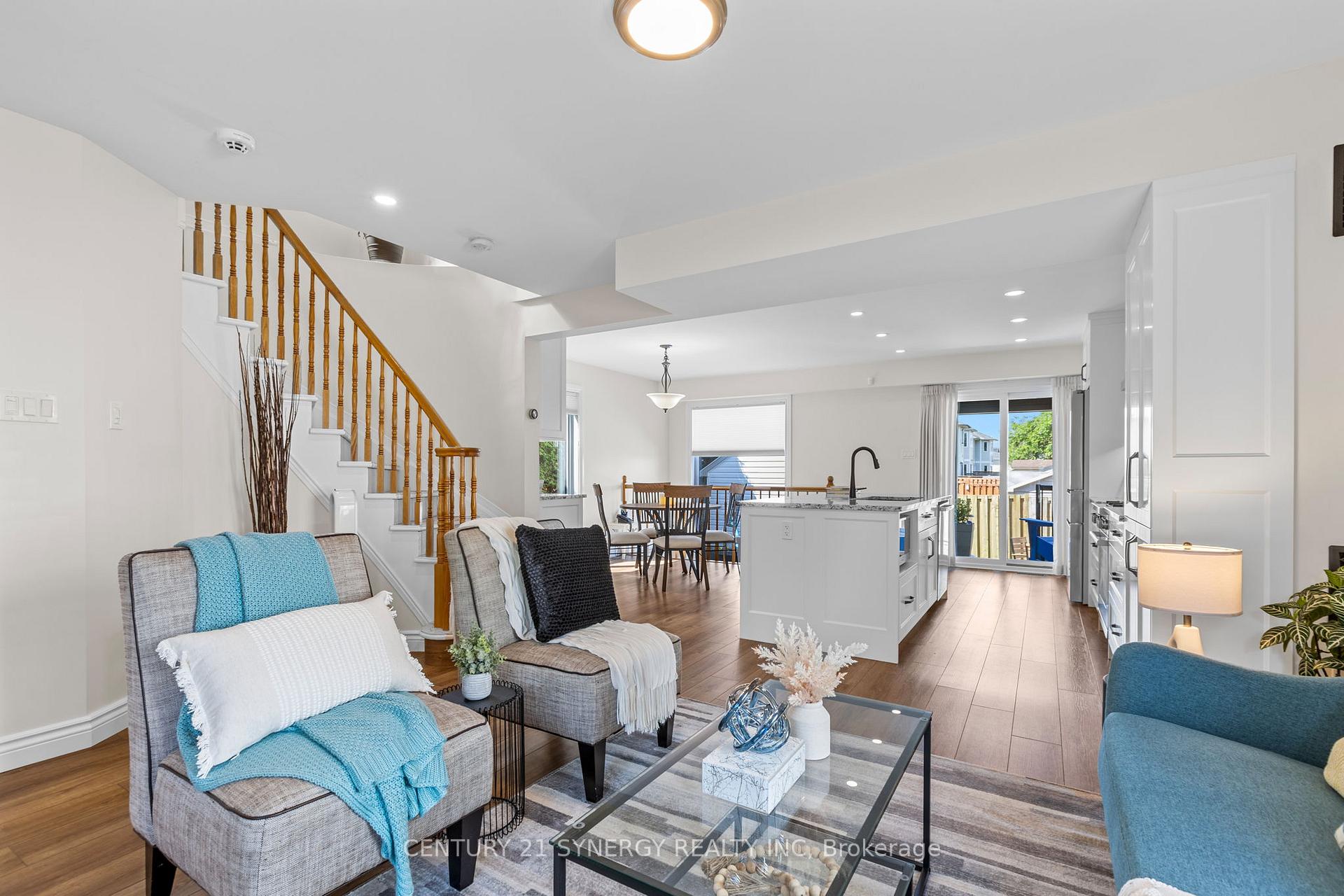 Photo 9 of 1525 Senateurs Way, Ottawa, Fallingbrook/Pineridge — HOMEH