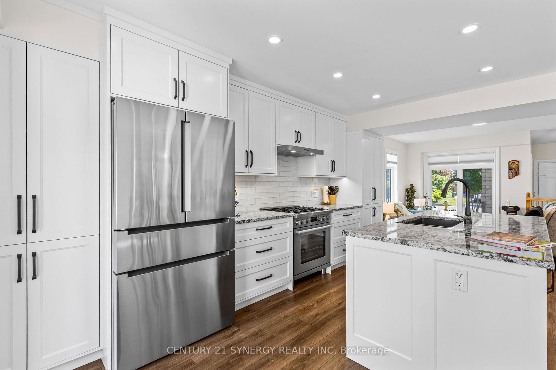 Photo 12 of 1525 Senateurs Way, Ottawa, Fallingbrook/Pineridge — HOMEH