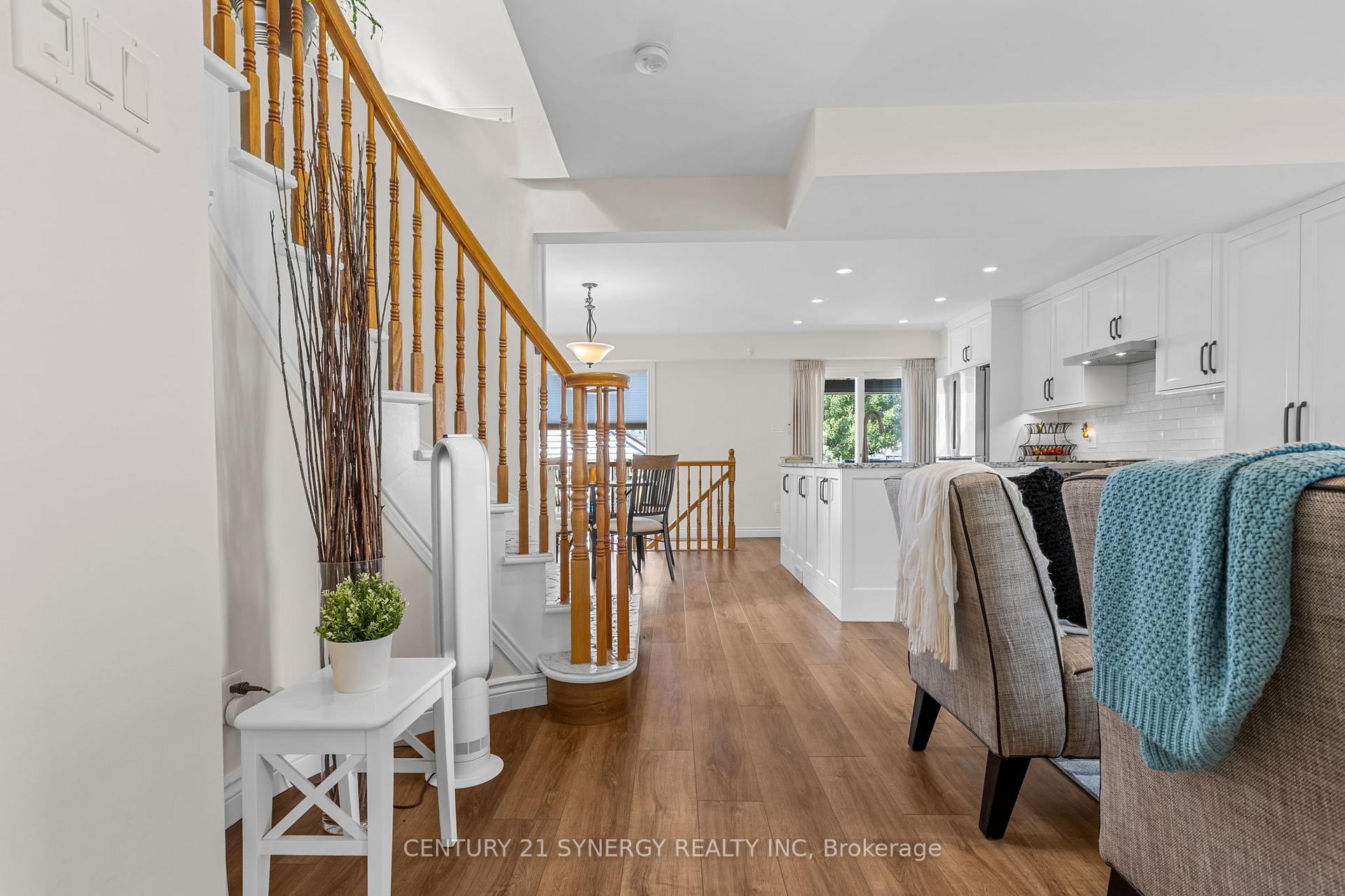 Photo 32 of 1525 Senateurs Way, Ottawa, Fallingbrook/Pineridge — HOMEH