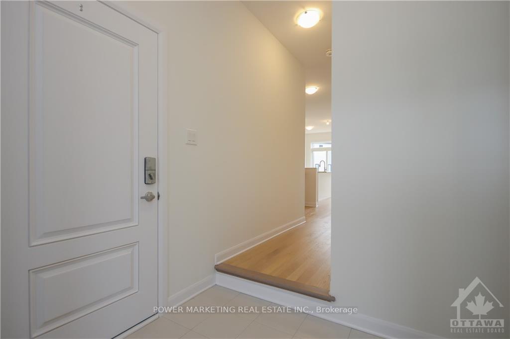 Photo 5 of 734 Sebastian Street, Ottawa, Avalon East — HOMEH