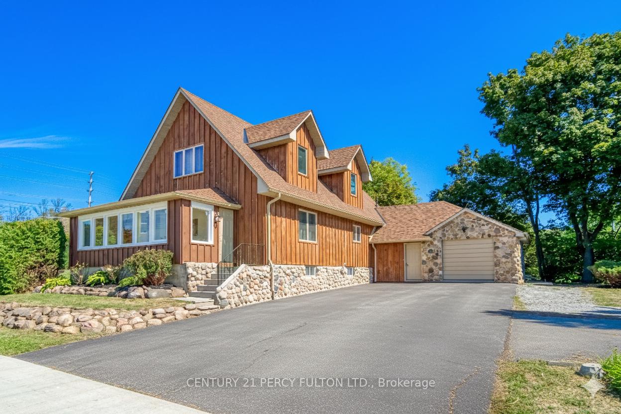 Photo 1 of 925 Harmony Road N, Oshawa, Pinecrest — HOMEH