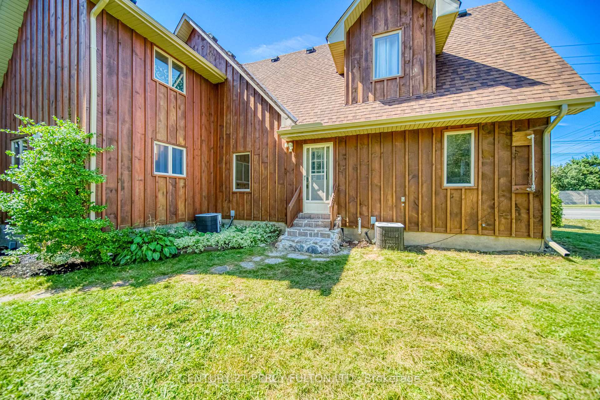 Photo 14 of 925 Harmony Road N, Oshawa, Pinecrest — HOMEH