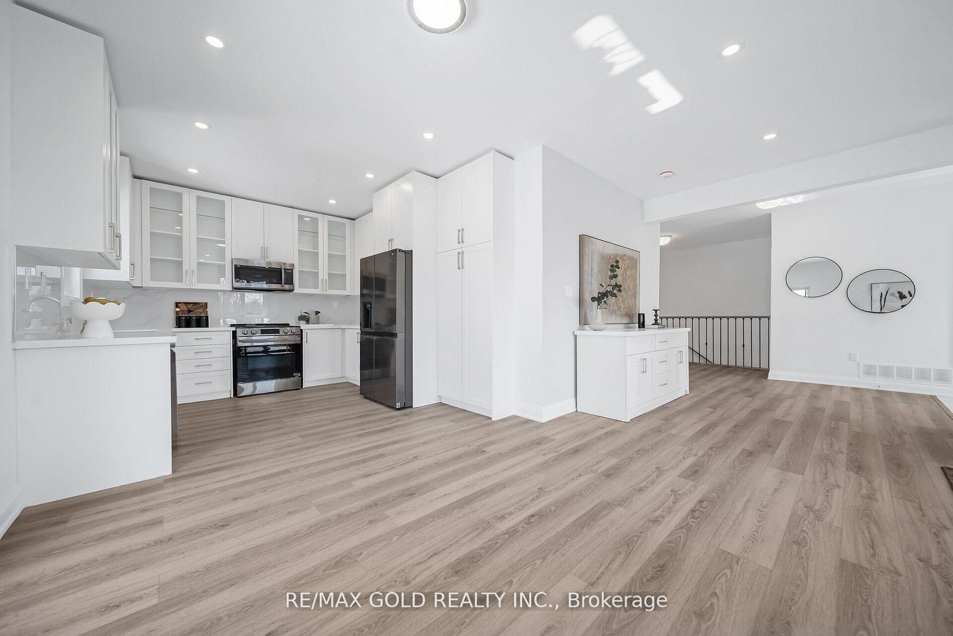 Photo 8 of 2128 Adjala-Tecumseth Twn Line, New Tecumseth, Tottenham — HOMEH